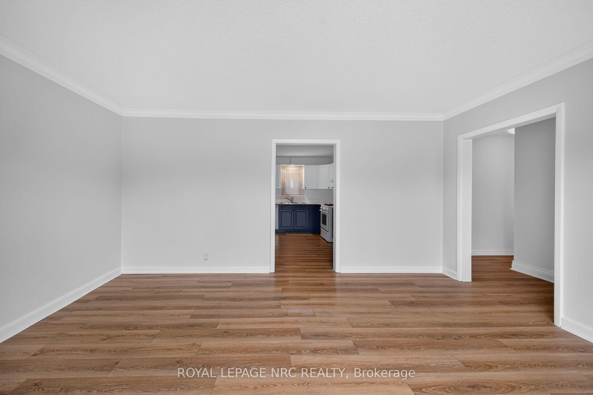Photo 10 of 316 Fairview Avenue W, Haldimand, Dunnville — HOMEH