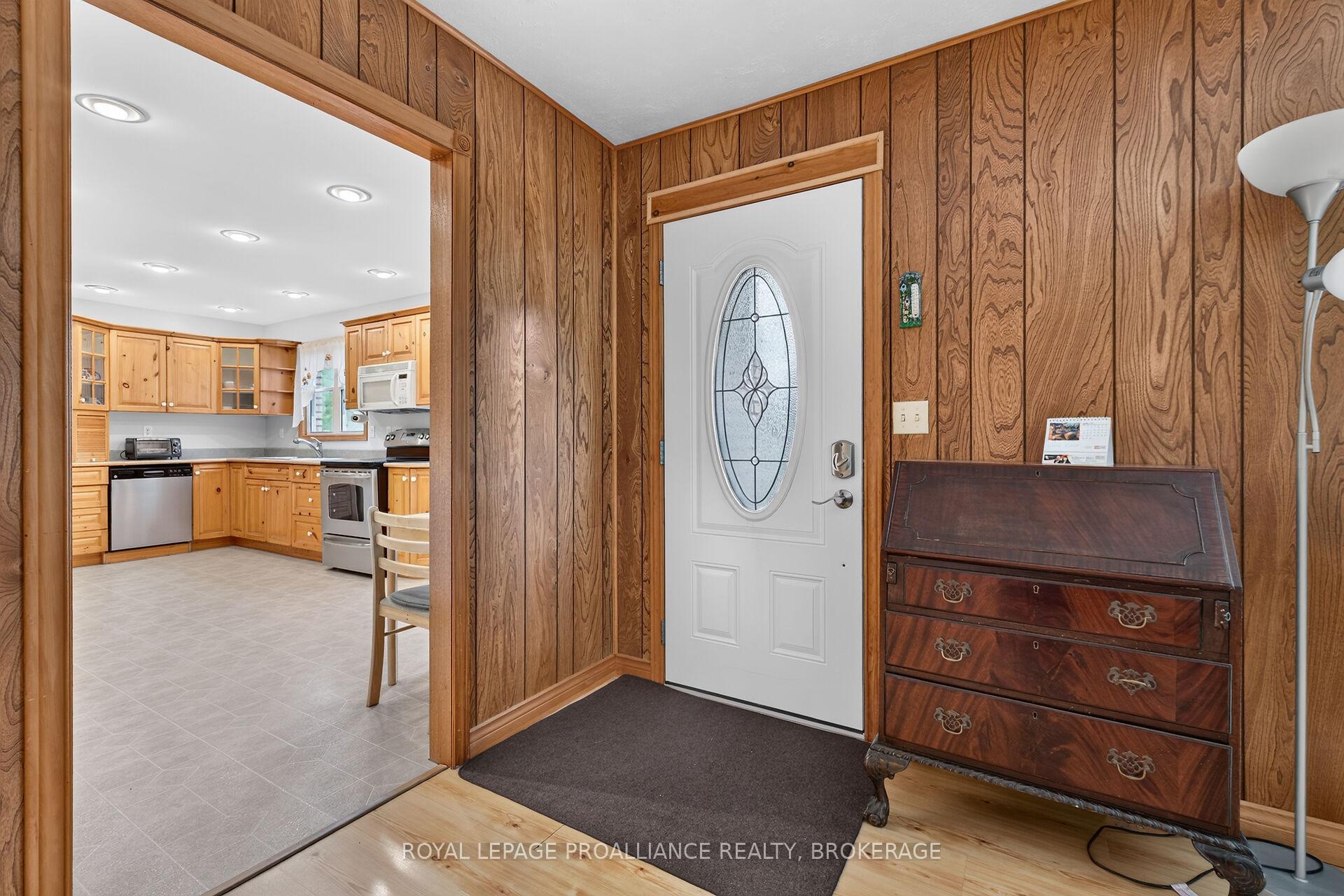 Photo 4 of 1246 Townline Road, Greater Napanee, Greater Napanee — HOMEH