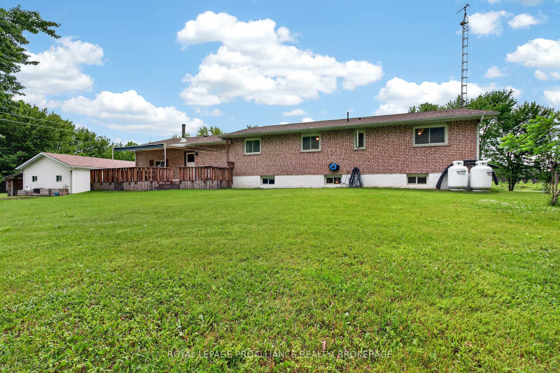 Photo 33 of 1246 Townline Road, Greater Napanee, Greater Napanee — HOMEH