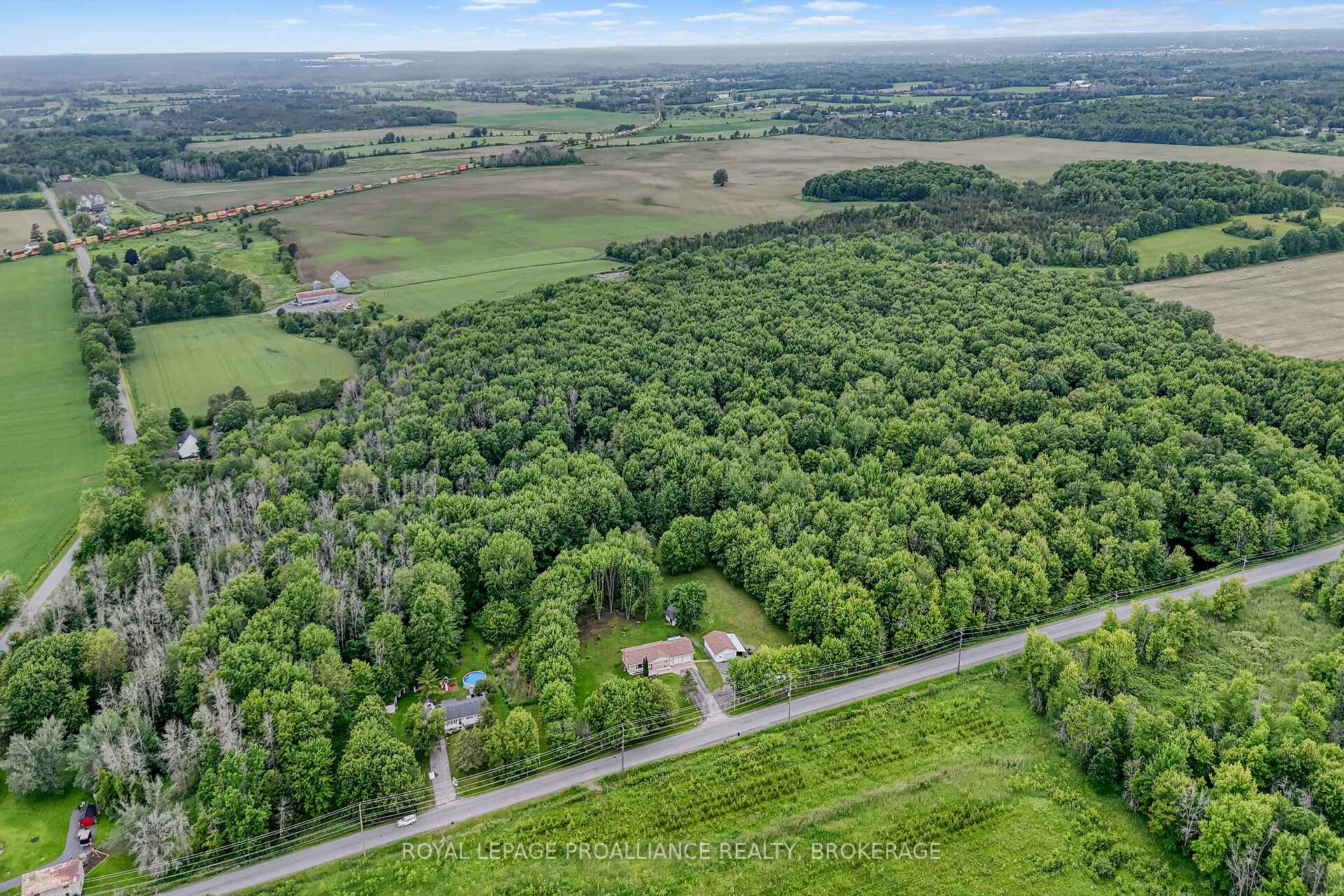 Photo 38 of 1246 Townline Road, Greater Napanee, Greater Napanee — HOMEH