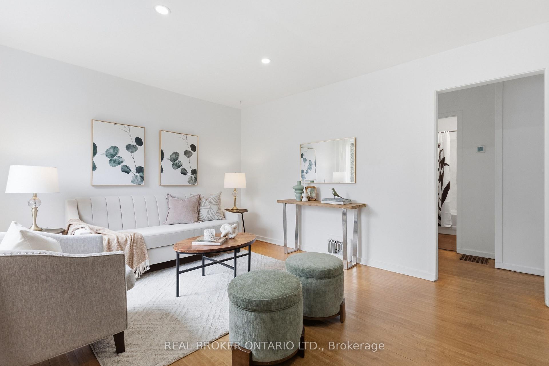 Photo 3 of 78 Squires Avenue, Toronto, O'Connor-Parkview — HOMEH