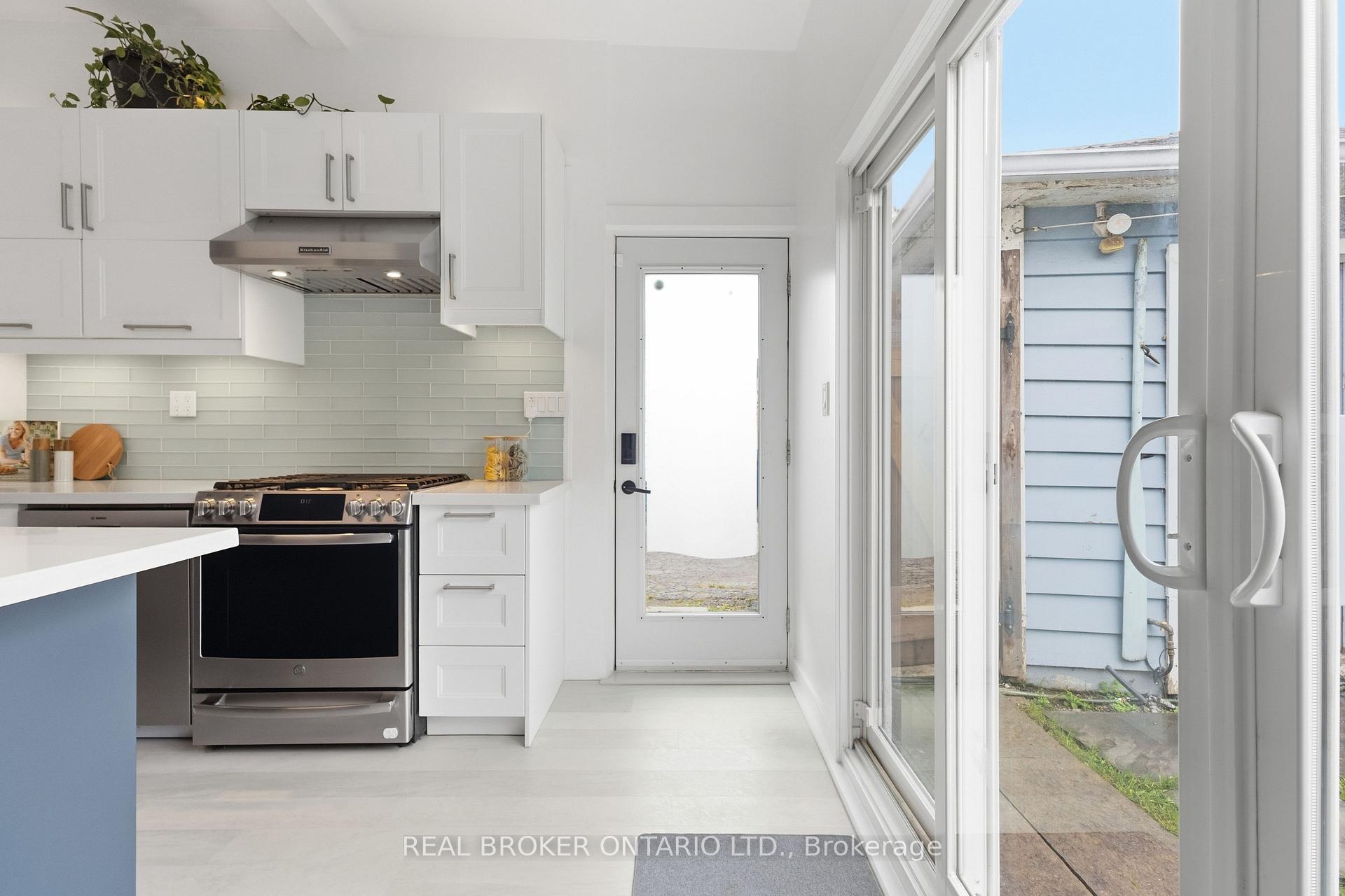 Photo 20 of 78 Squires Avenue, Toronto, O'Connor-Parkview — HOMEH