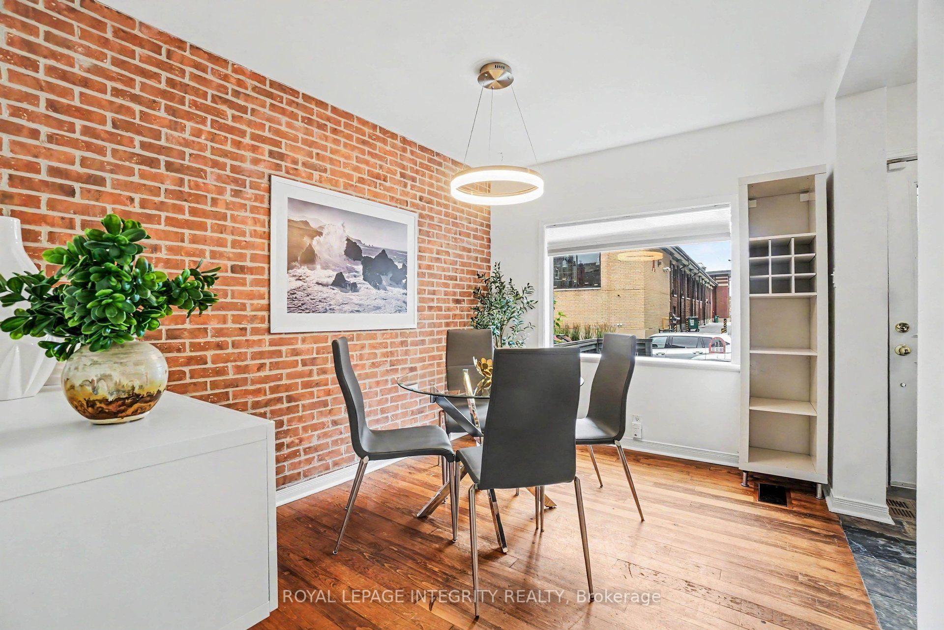 Photo 8 of 9 Holmwood Avenue, Ottawa, Glebe — HOMEH