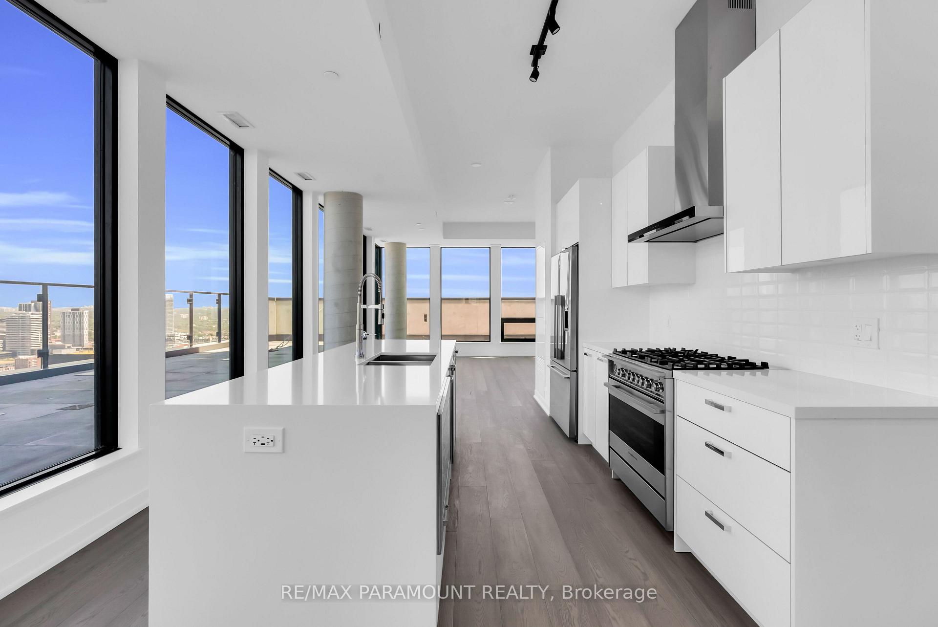 Photo 11 of Unit PH02, 284 King Street E, Toronto, Moss Park — HOMEH