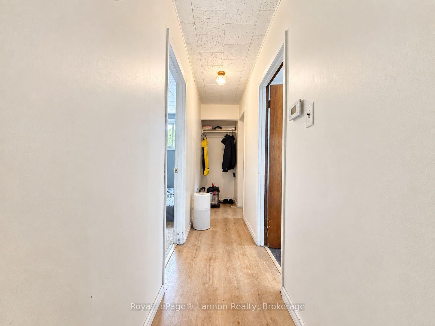 Photo 10 of 498 Grenville Avenue, Thunder Bay, Current River — HOMEH