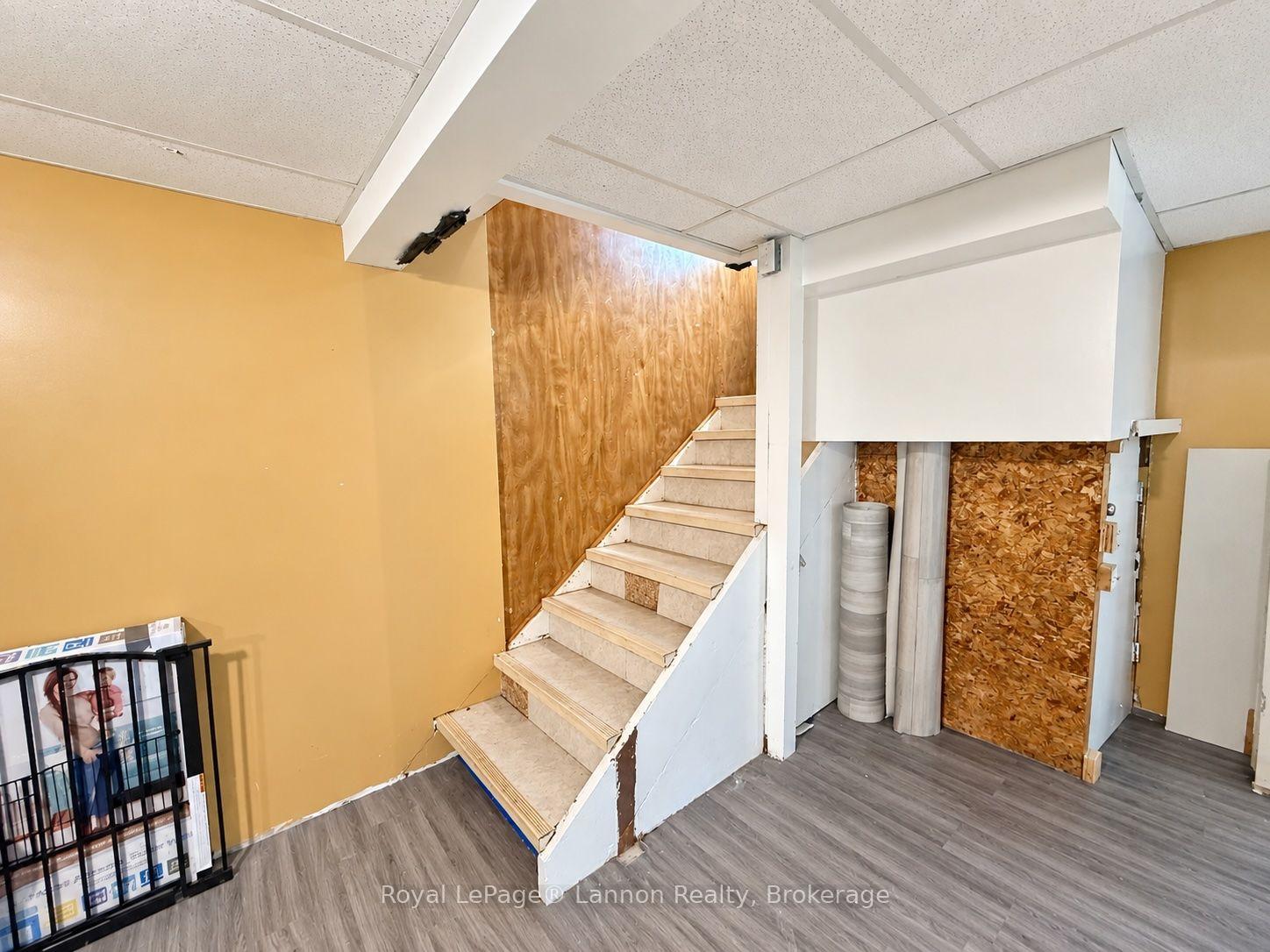 Photo 22 of 498 Grenville Avenue, Thunder Bay, Current River — HOMEH