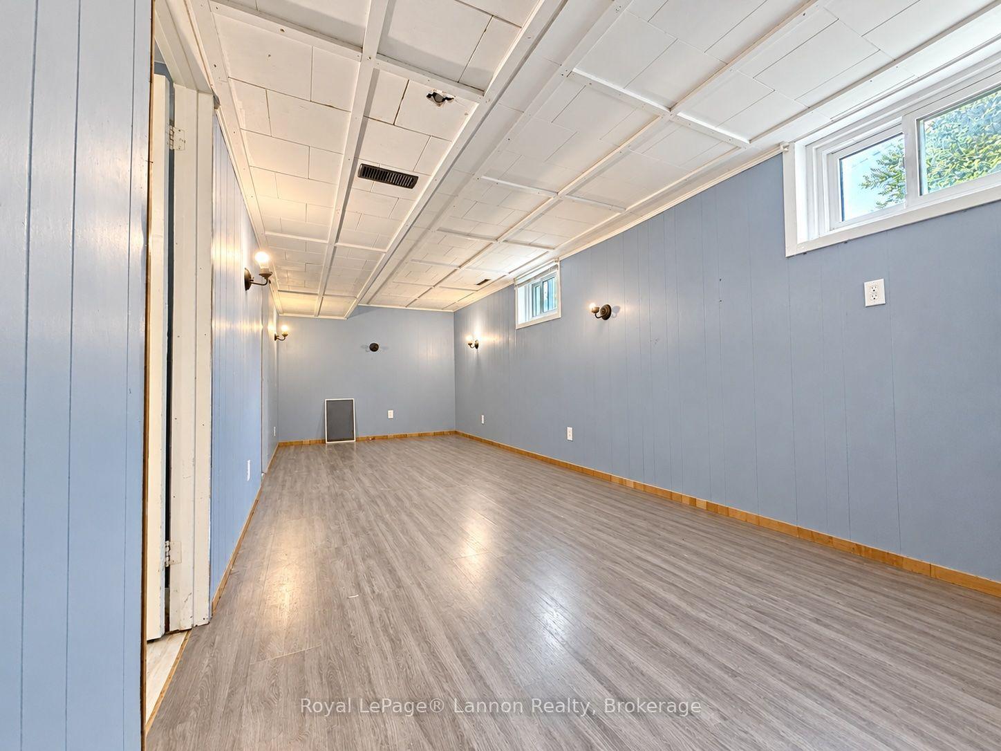 Photo 27 of 498 Grenville Avenue, Thunder Bay, Current River — HOMEH