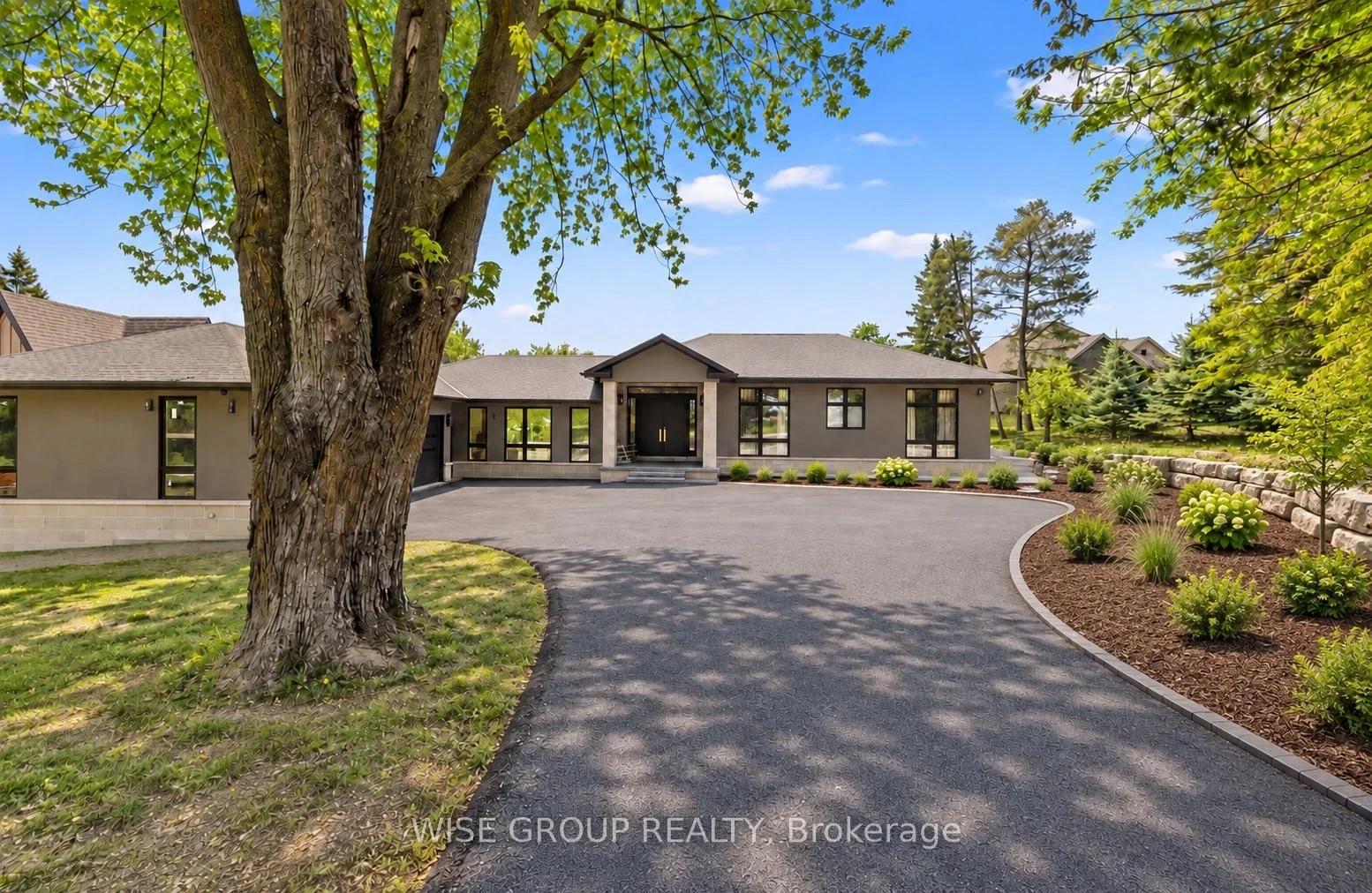 Photo 2 of 5203 2nd Line, New Tecumseth, Rural New Tecumseth — HOMEH