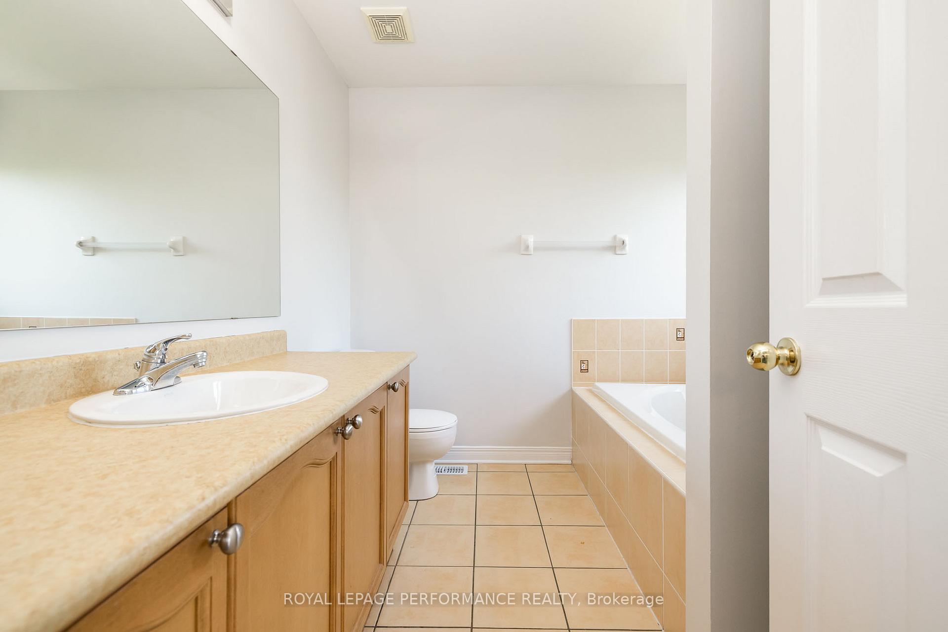 Photo 28 of 127 Finn Court, Ottawa, Ridgemont — HOMEH