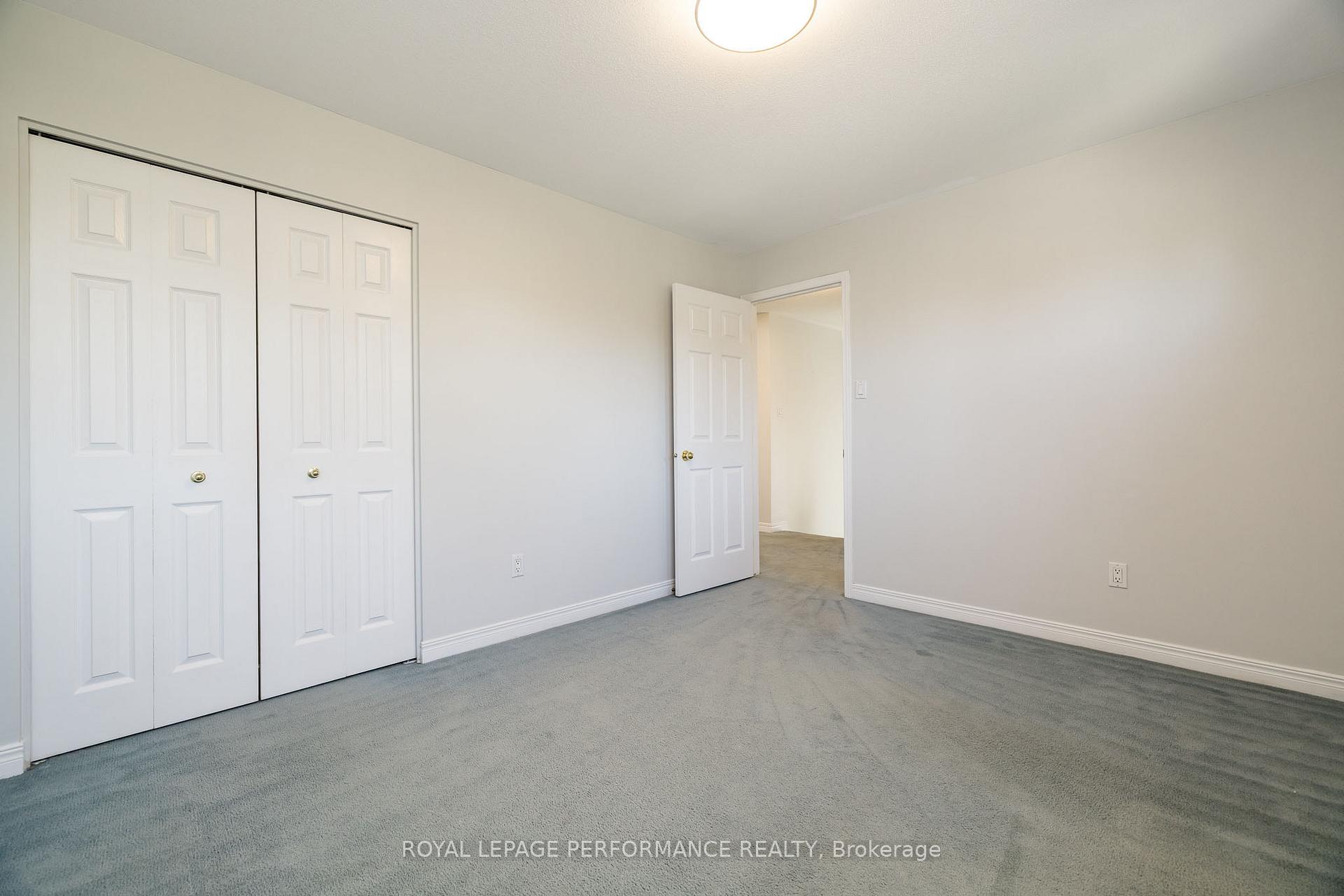 Photo 36 of 127 Finn Court, Ottawa, Ridgemont — HOMEH