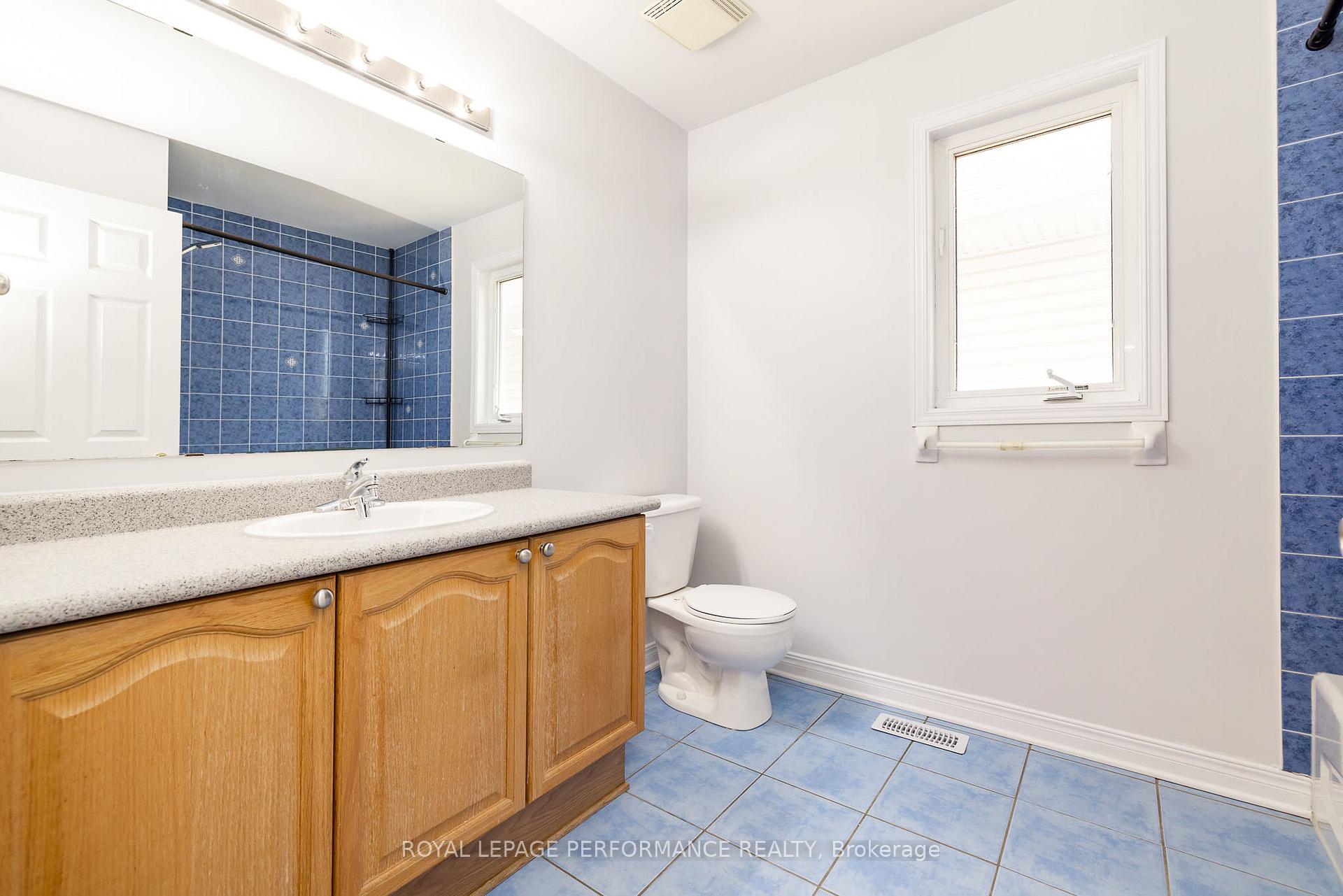 Photo 39 of 127 Finn Court, Ottawa, Ridgemont — HOMEH