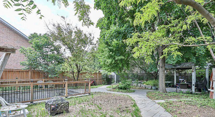 Photo 40 of 7698 Kipling Avenue, Vaughan, Vaughan Grove — HOMEH