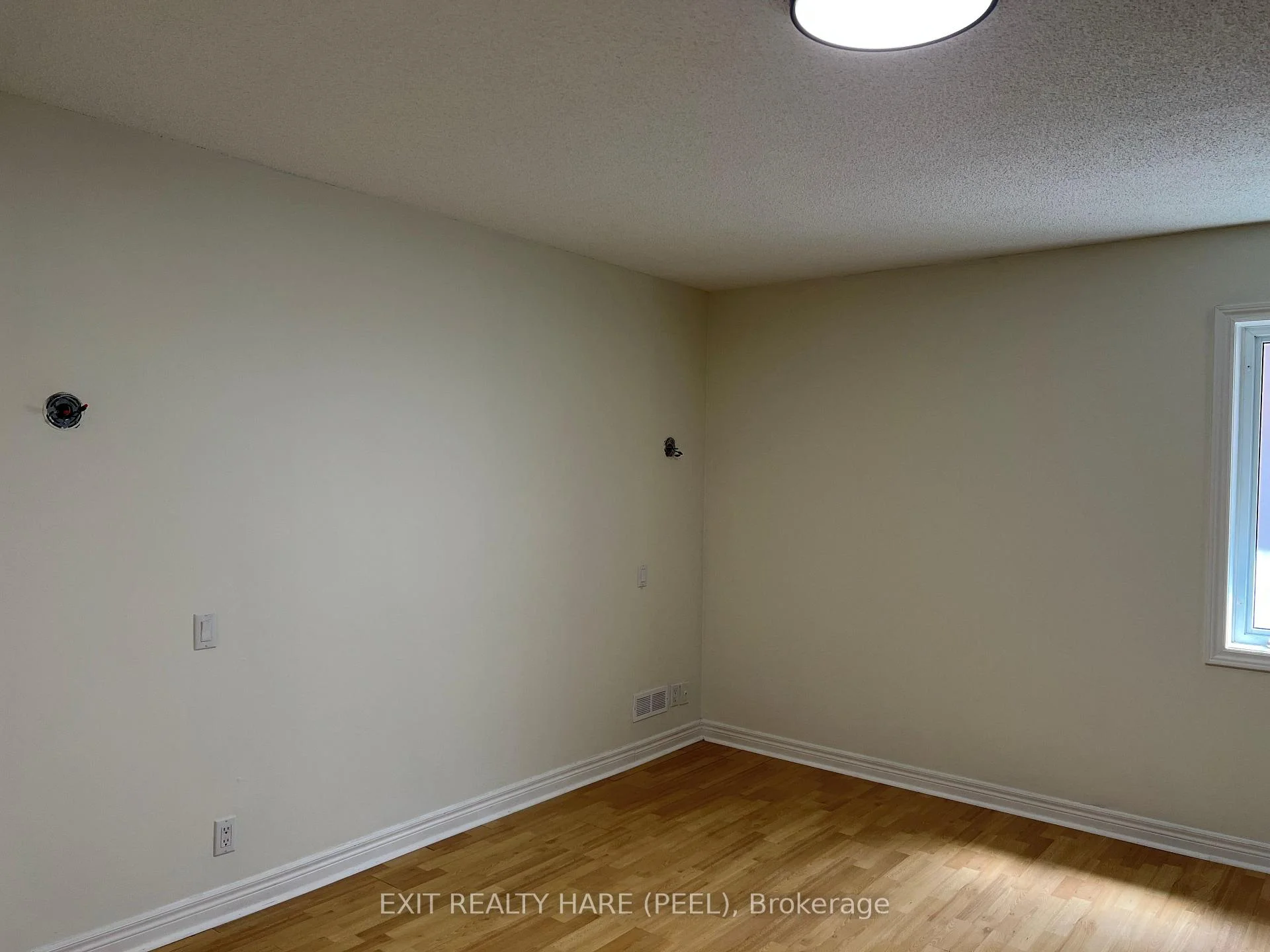 Photo 18 of 7698 Kipling Avenue, Vaughan, Vaughan Grove — HOMEH