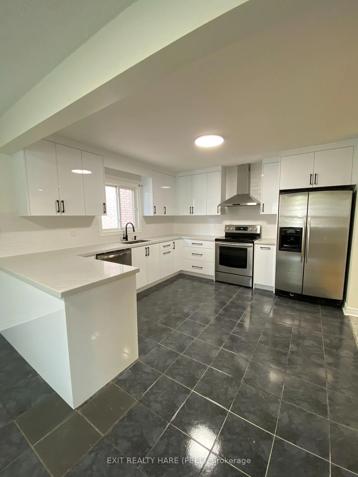 Photo 22 of 7698 Kipling Avenue, Vaughan, Vaughan Grove — HOMEH