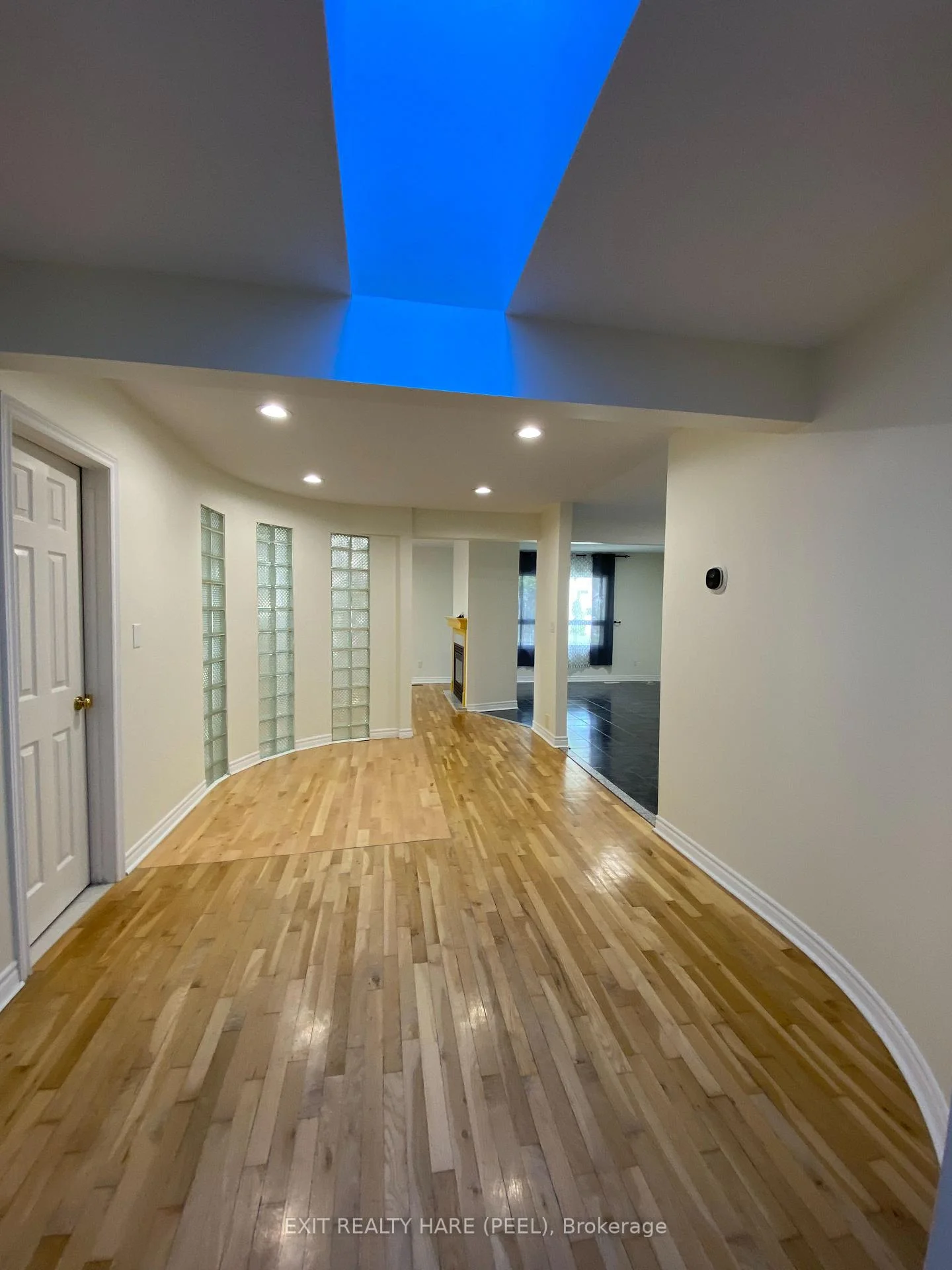 Photo 34 of 7698 Kipling Avenue, Vaughan, Vaughan Grove — HOMEH