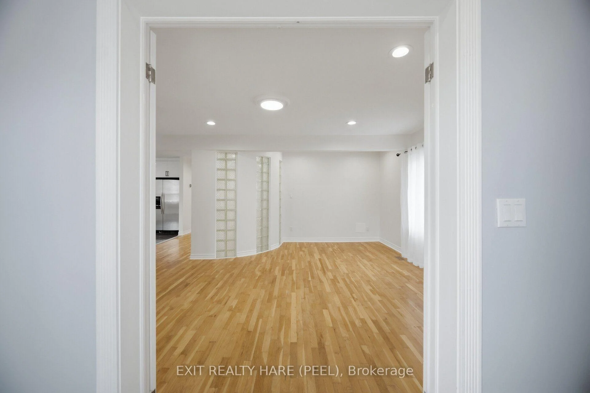 Photo 19 of 7698 Kipling Avenue, Vaughan, Vaughan Grove — HOMEH