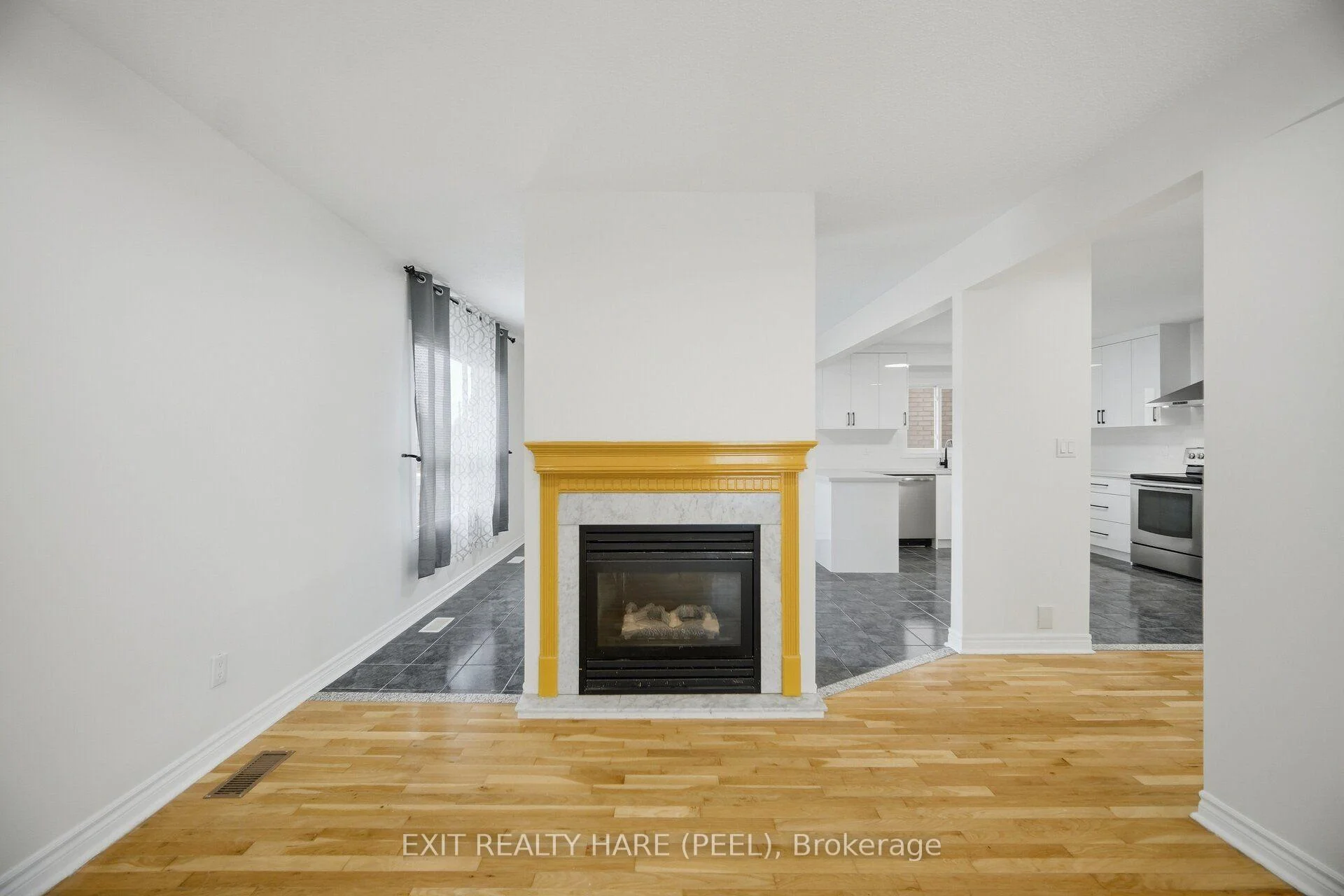 Photo 27 of 7698 Kipling Avenue, Vaughan, Vaughan Grove — HOMEH