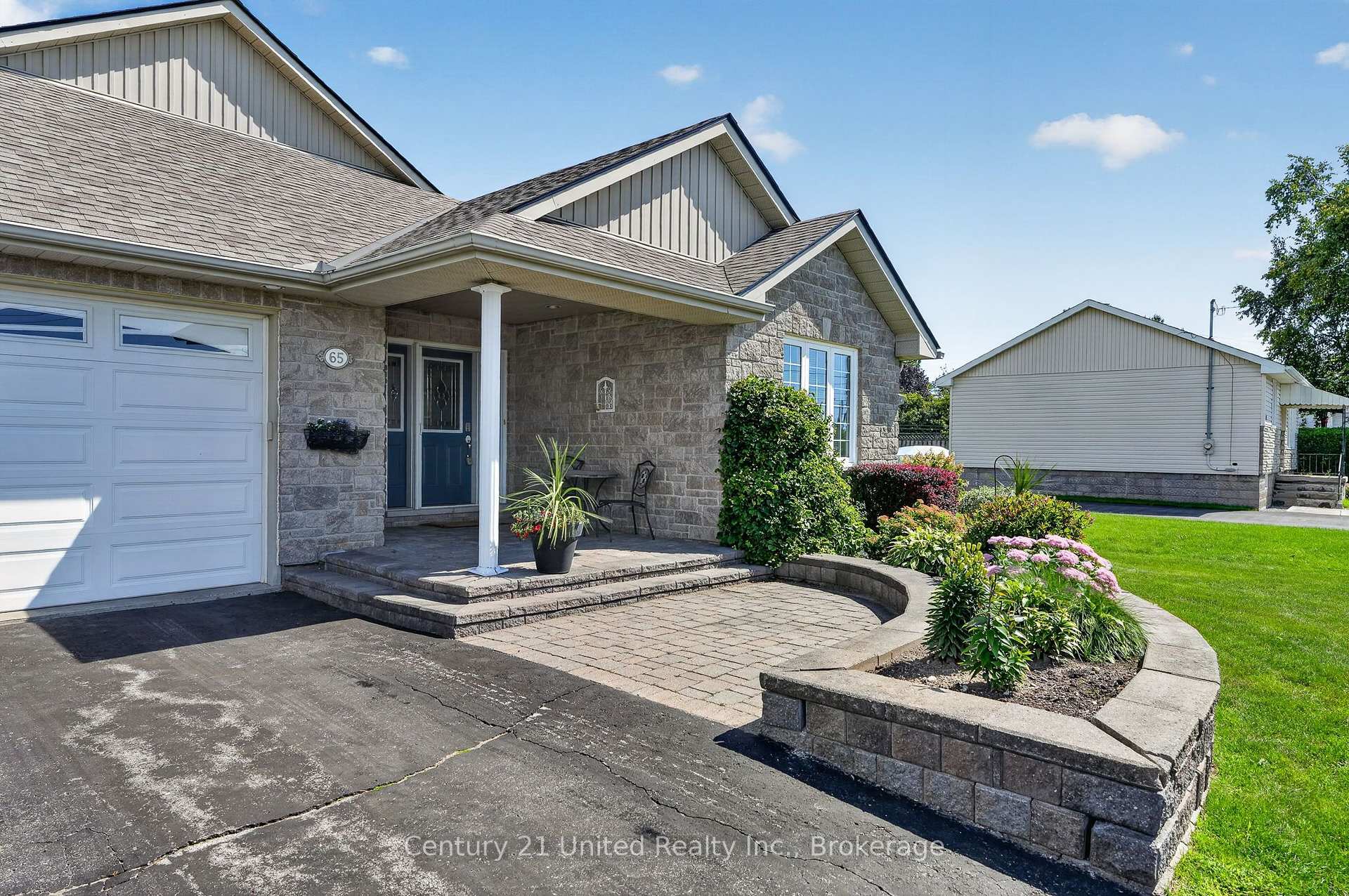 Photo 4 of 65 Division Street, Cramahe, Colborne — HOMEH