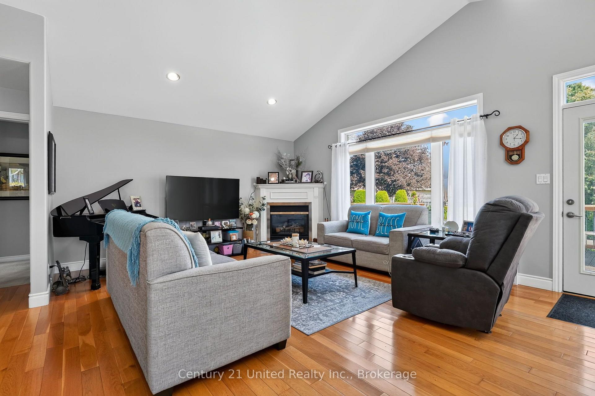 Photo 13 of 65 Division Street, Cramahe, Colborne — HOMEH