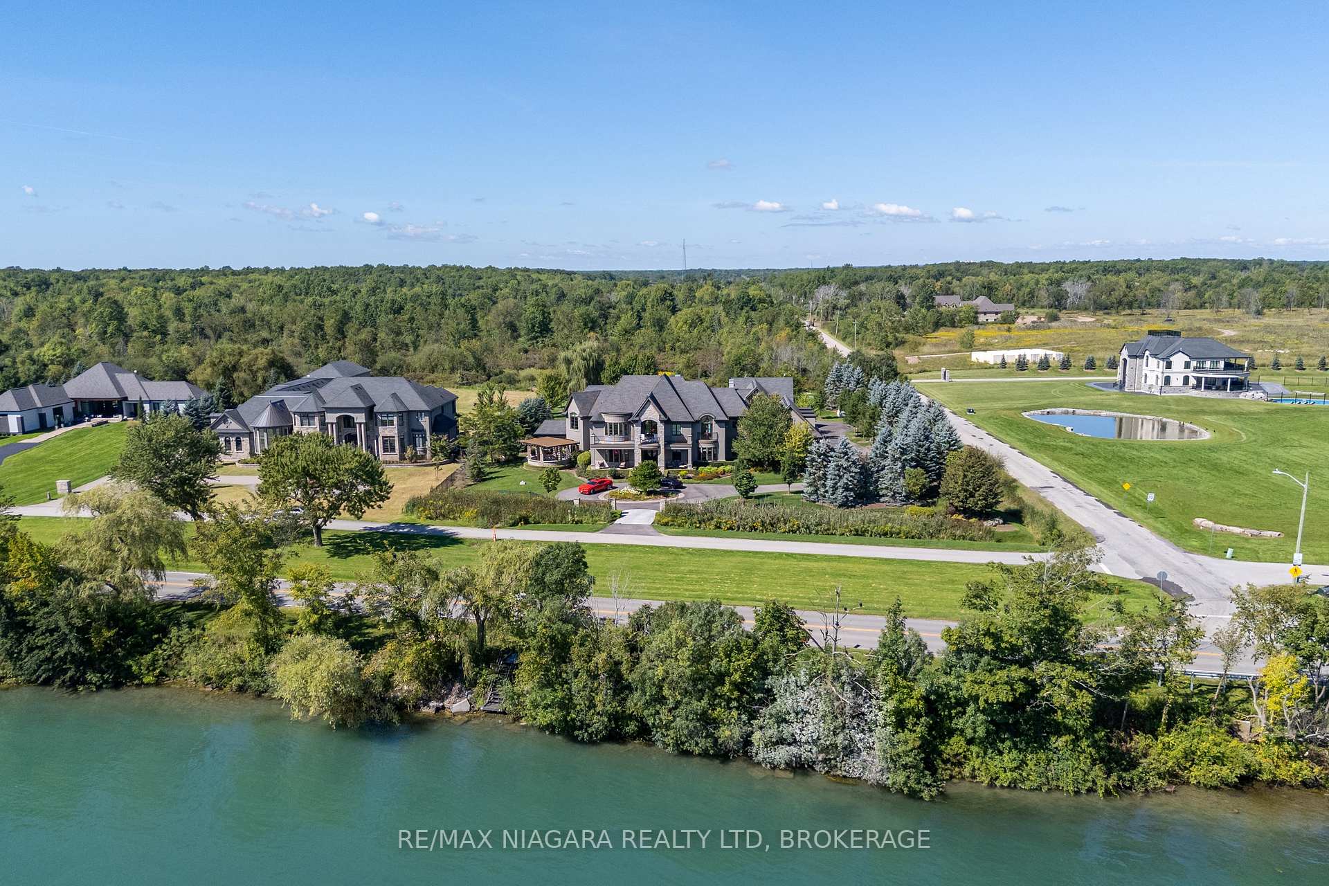 Photo 3 of 11001 Niagara River Parkway, Niagara Falls, Lyons Creek — HOMEH