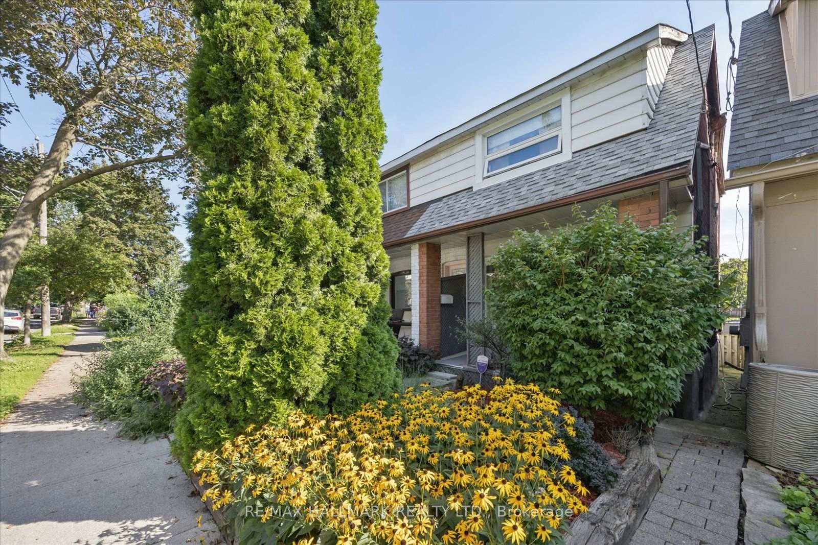 Photo 2 of 69 Alton Avenue, Toronto, South Riverdale — HOMEH