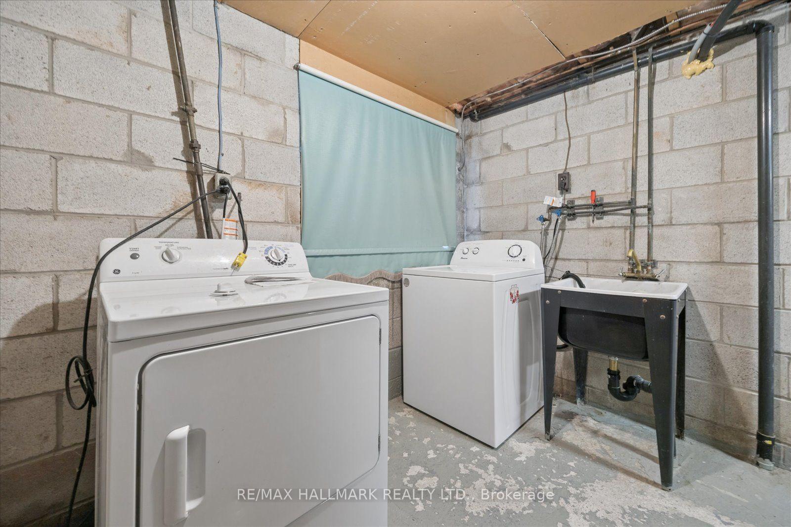 Photo 33 of 69 Alton Avenue, Toronto, South Riverdale — HOMEH