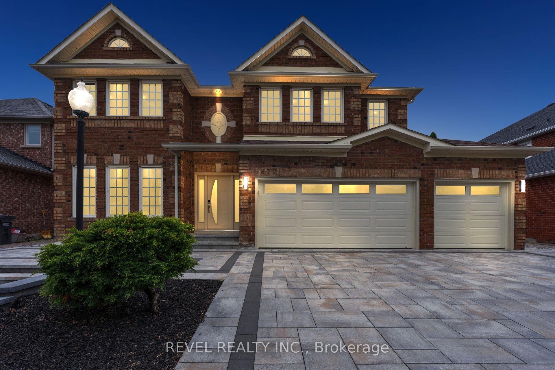 Photo 1 of 6872 Round Leaf Court, Mississauga, Lisgar — HOMEH