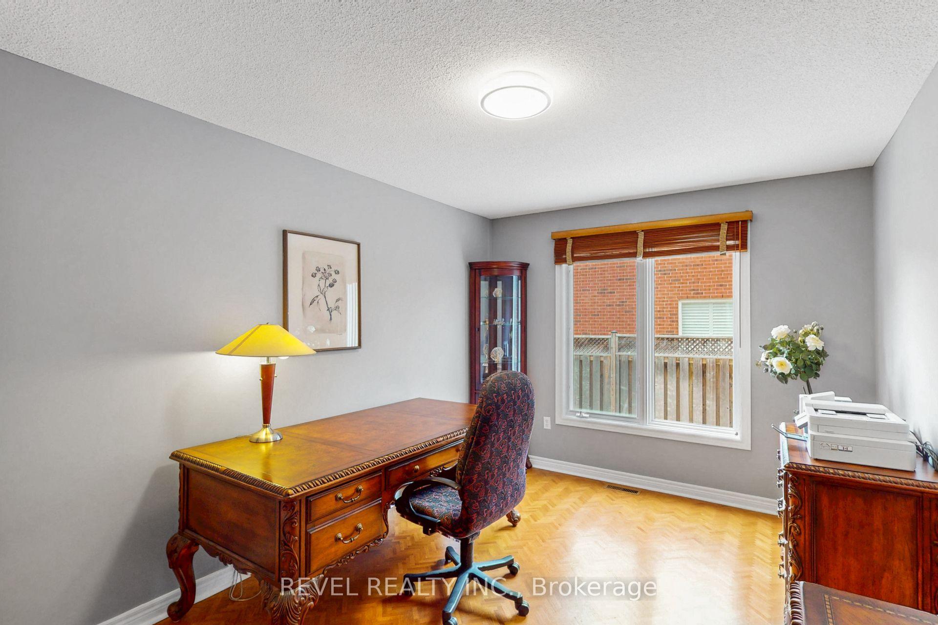 Photo 15 of 6872 Round Leaf Court, Mississauga, Lisgar — HOMEH