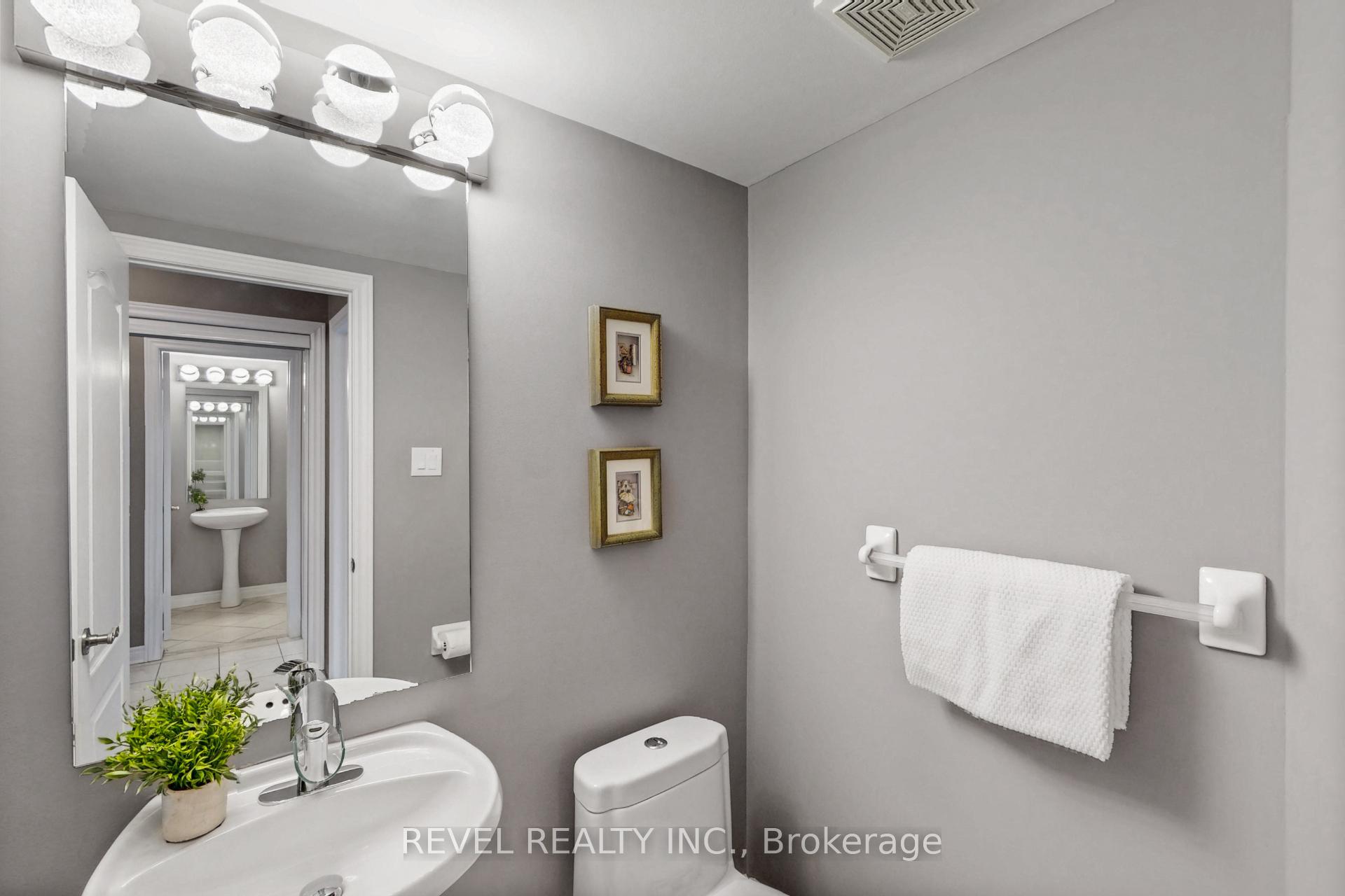 Photo 20 of 6872 Round Leaf Court, Mississauga, Lisgar — HOMEH