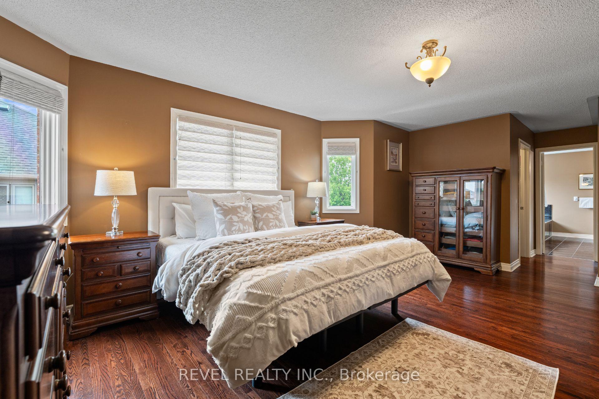 Photo 21 of 6872 Round Leaf Court, Mississauga, Lisgar — HOMEH