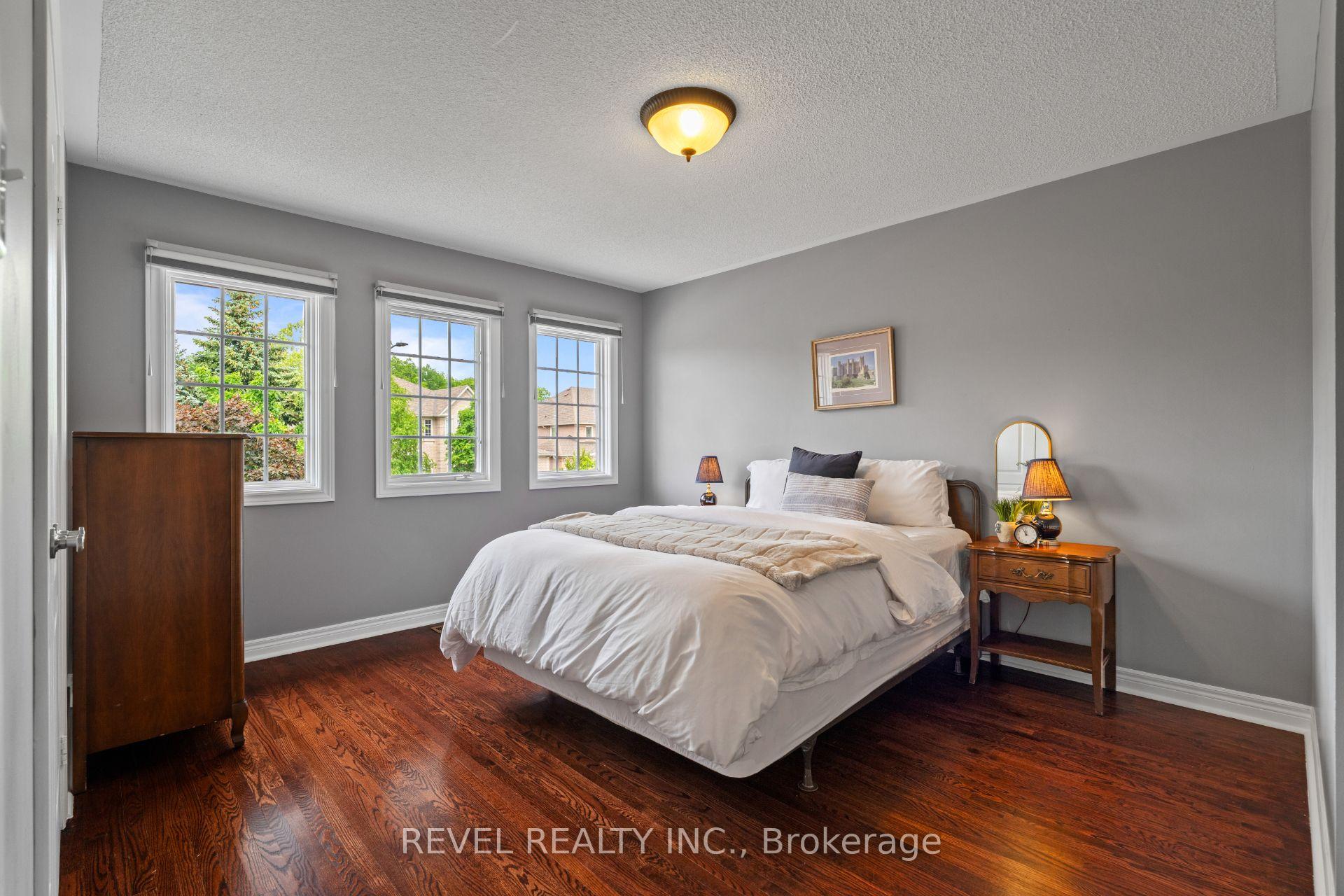 Photo 28 of 6872 Round Leaf Court, Mississauga, Lisgar — HOMEH