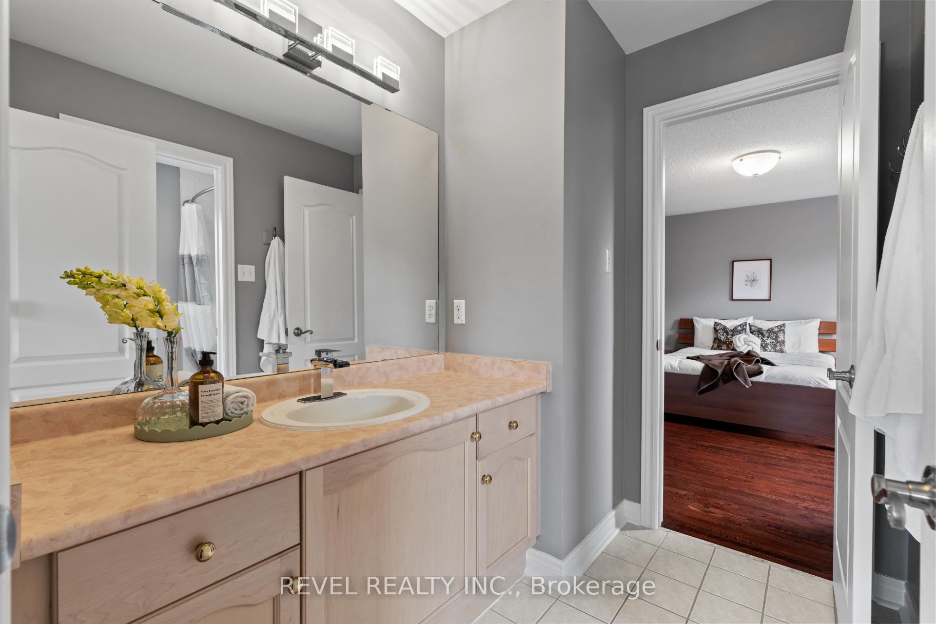 Photo 30 of 6872 Round Leaf Court, Mississauga, Lisgar — HOMEH