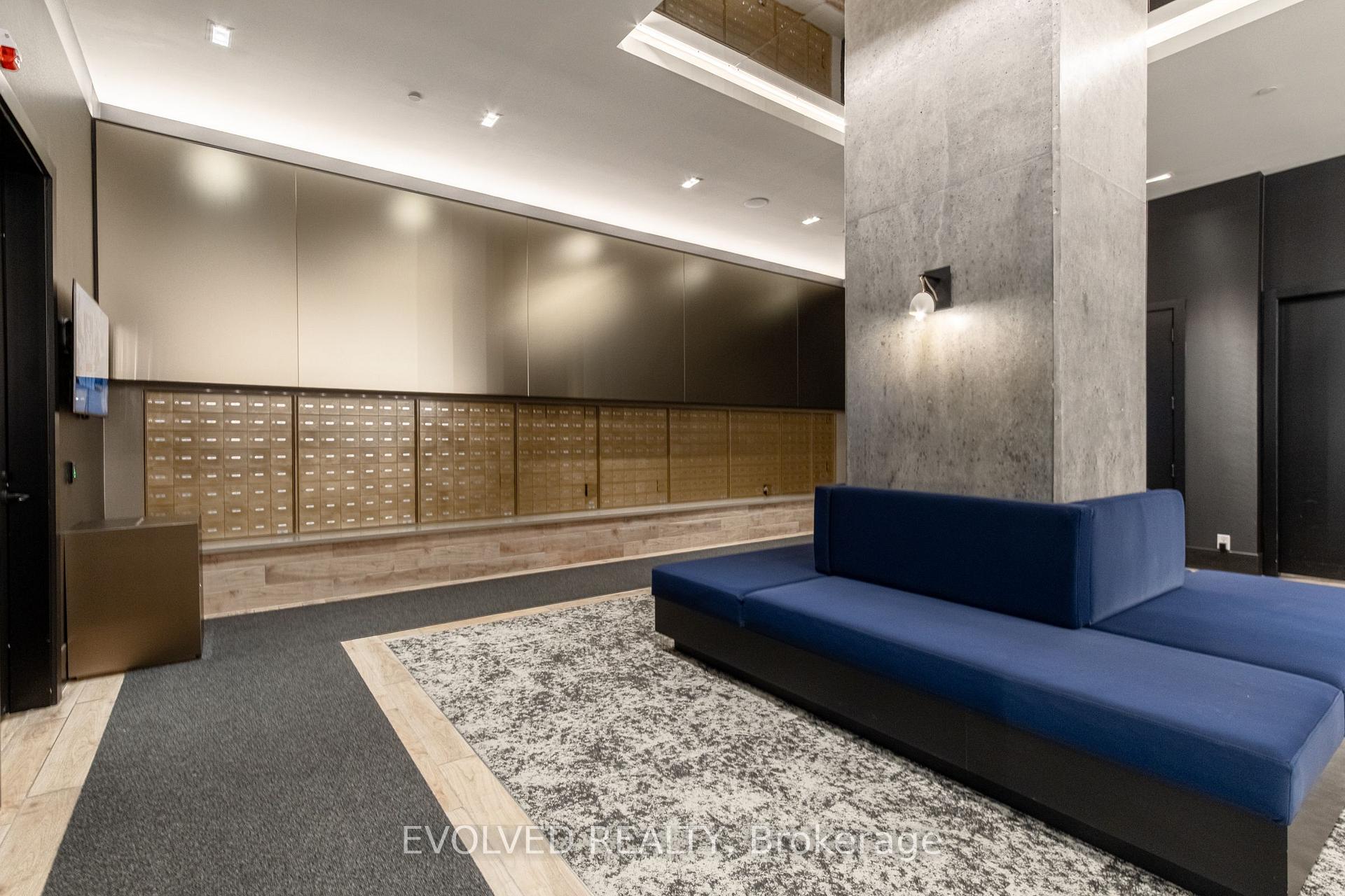 Photo 5 of Unit 2810, 65 Broadway Avenue, Toronto, Mount Pleasant West — HOMEH