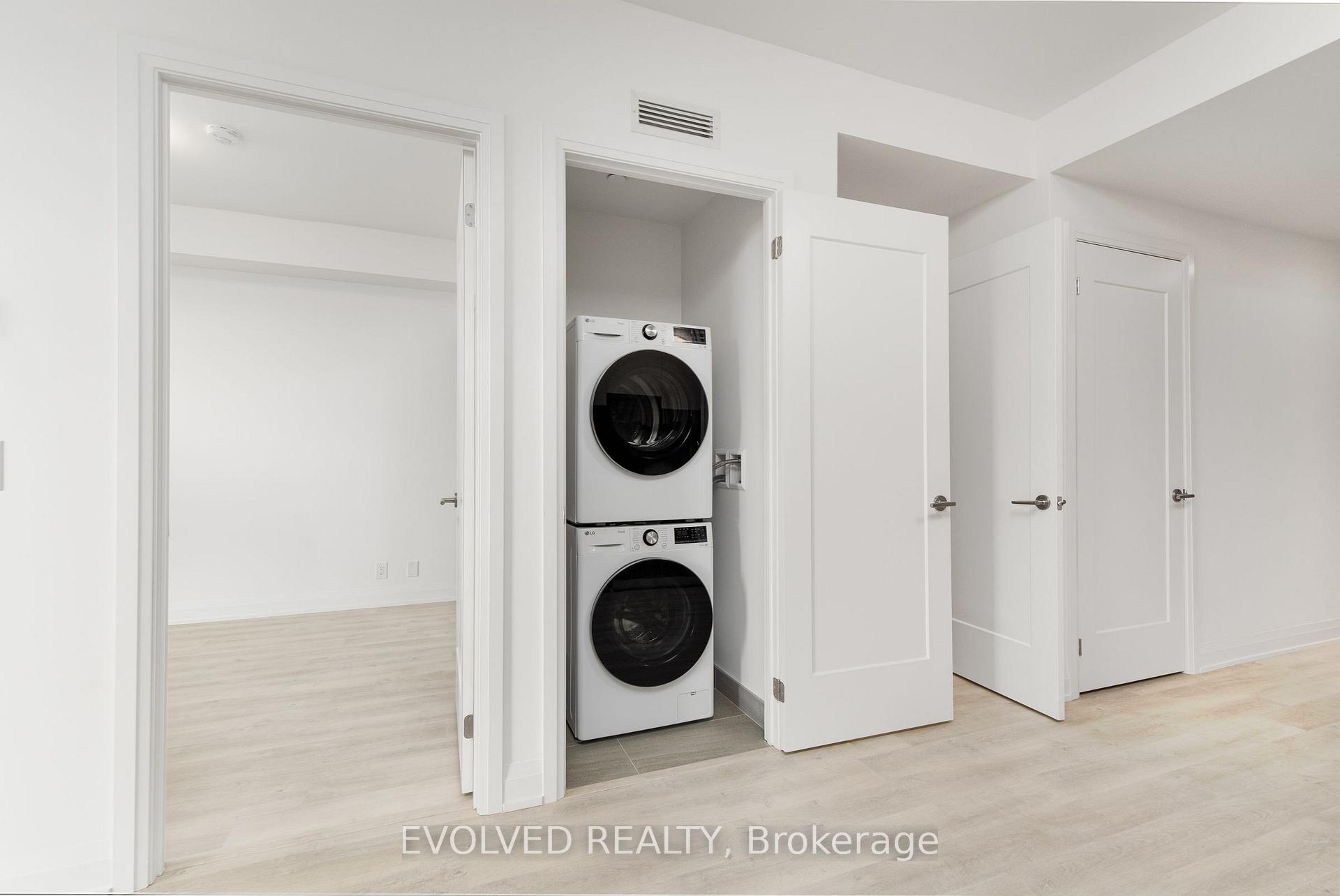 Photo 21 of Unit 2810, 65 Broadway Avenue, Toronto, Mount Pleasant West — HOMEH