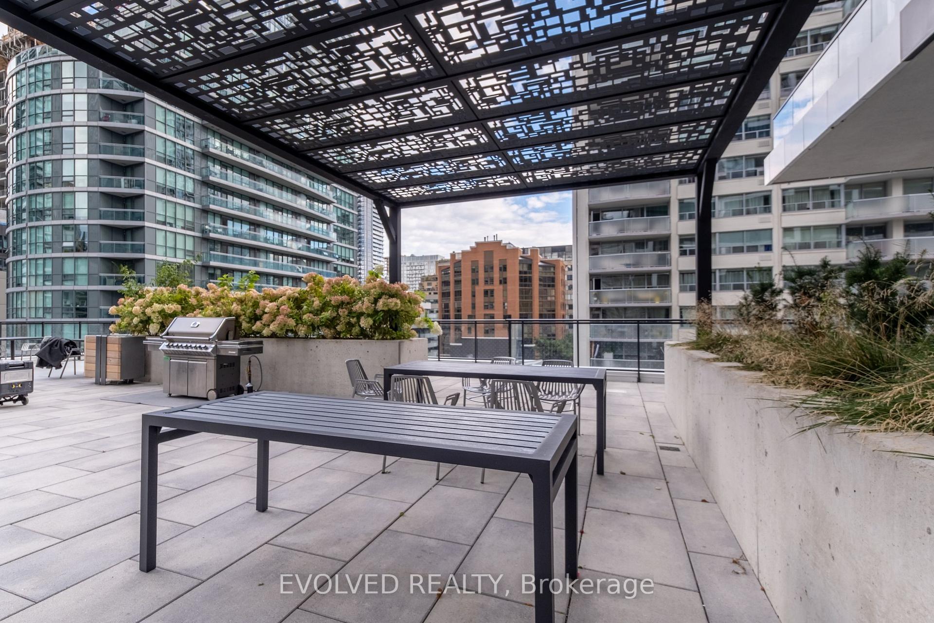 Photo 35 of Unit 2810, 65 Broadway Avenue, Toronto, Mount Pleasant West — HOMEH