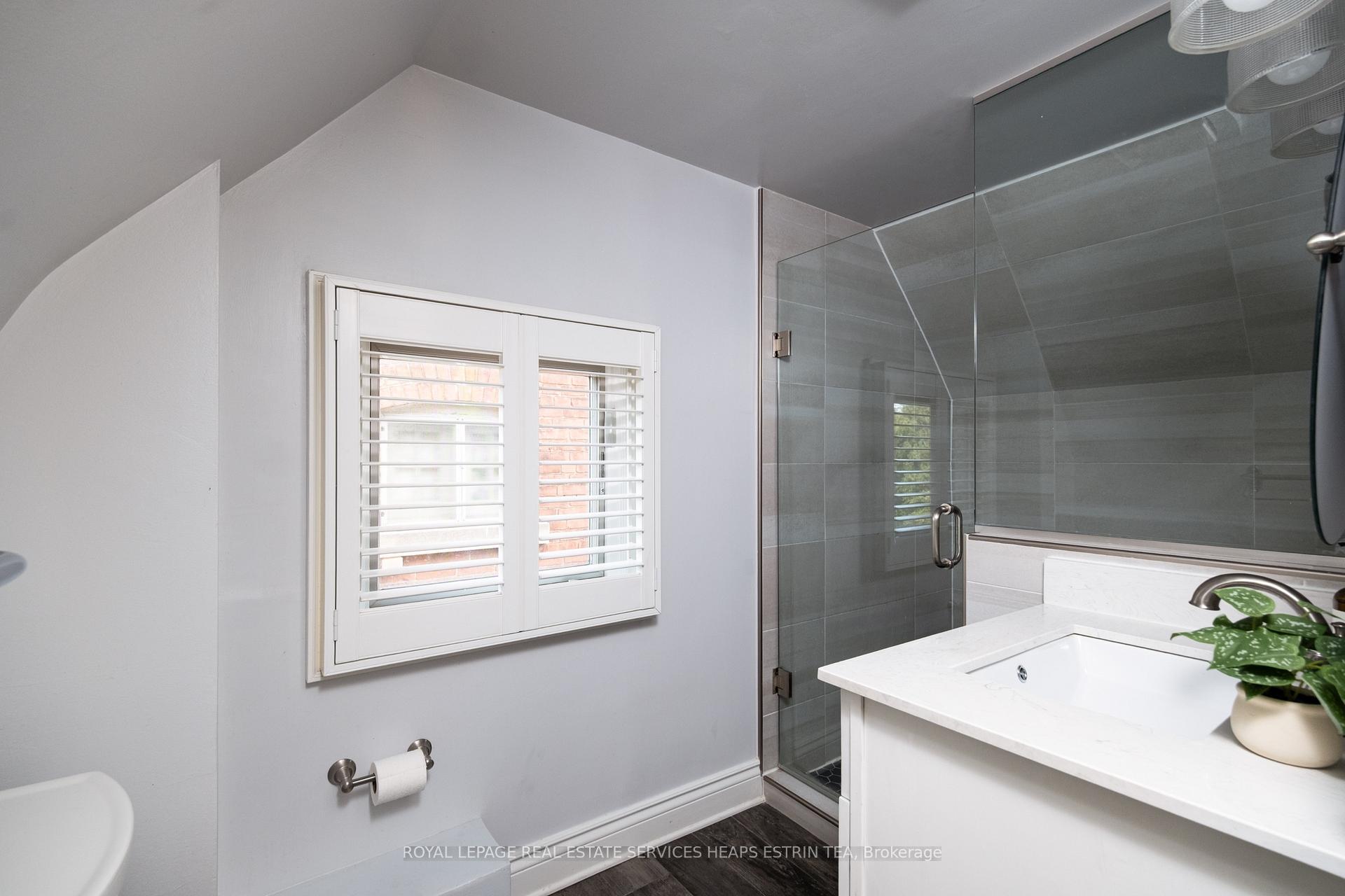 Photo 48 of 43 Maple Avenue, Toronto, Rosedale-Moore Park — HOMEH