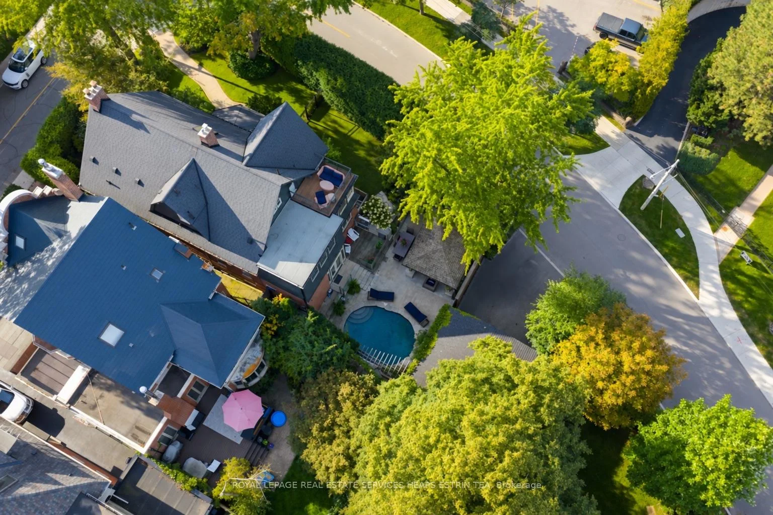 Photo 54 of 43 Maple Avenue, Toronto, Rosedale-Moore Park — HOMEH