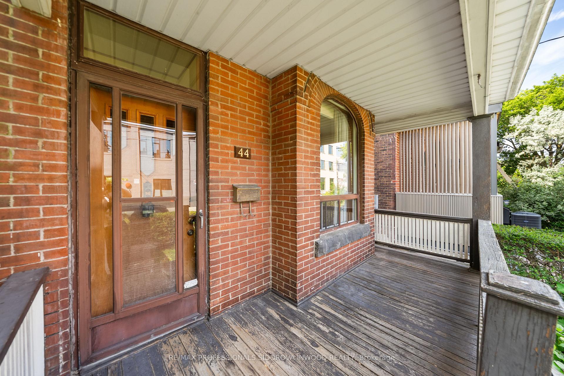Photo 2 of 44 Golden Avenue, Toronto, Roncesvalles — HOMEH