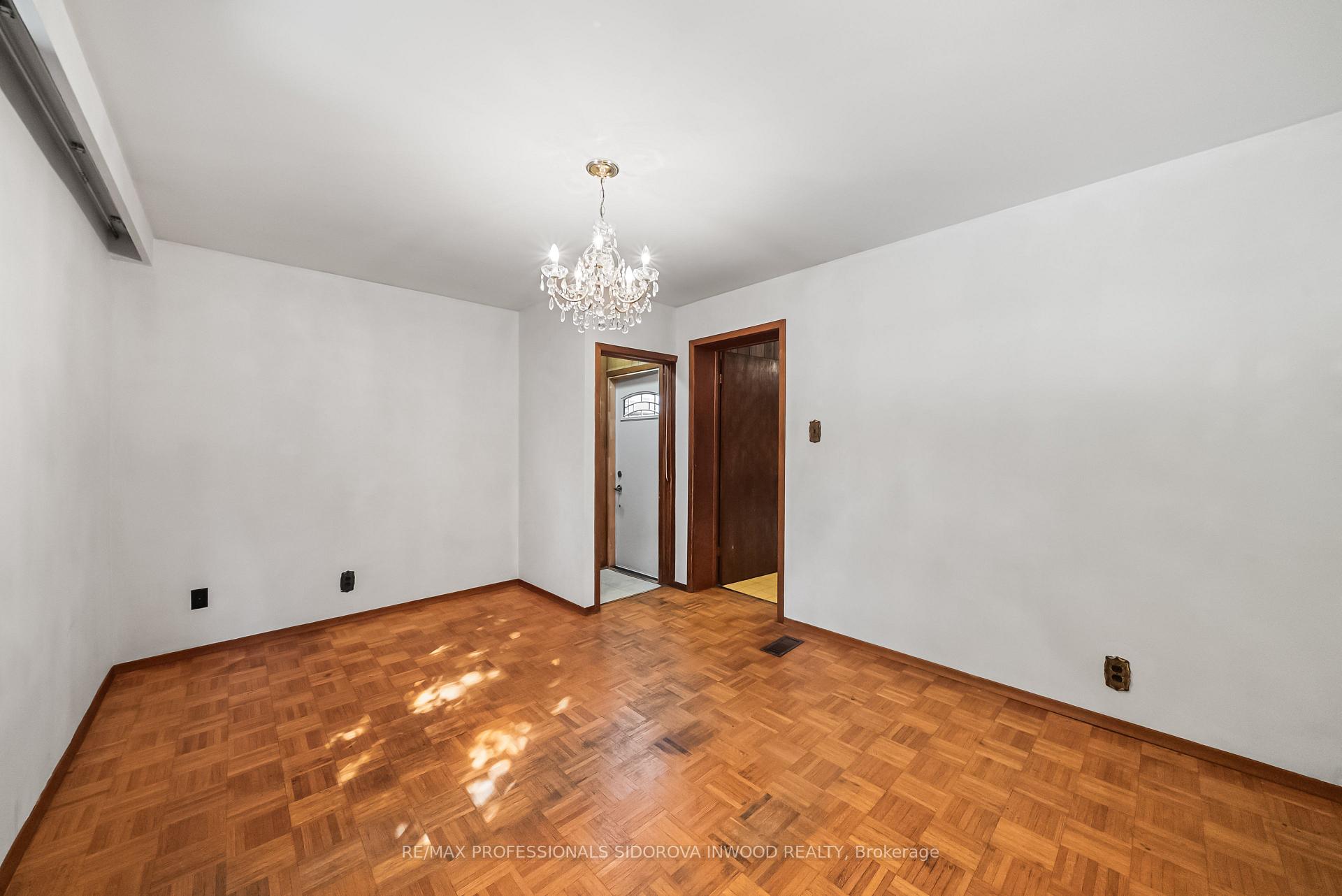 Photo 14 of 44 Golden Avenue, Toronto, Roncesvalles — HOMEH