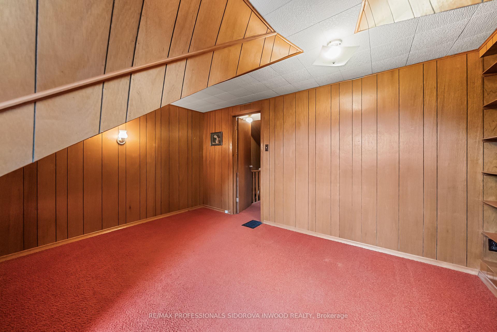 Photo 26 of 44 Golden Avenue, Toronto, Roncesvalles — HOMEH
