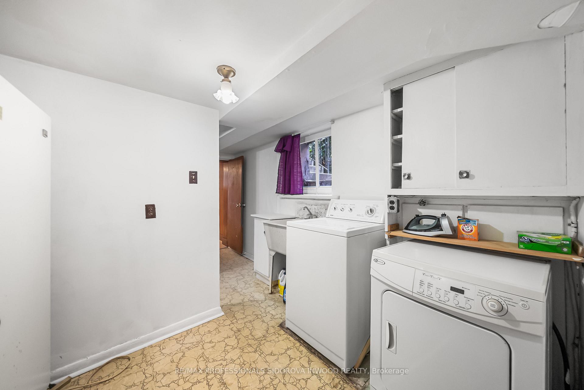 Photo 31 of 44 Golden Avenue, Toronto, Roncesvalles — HOMEH