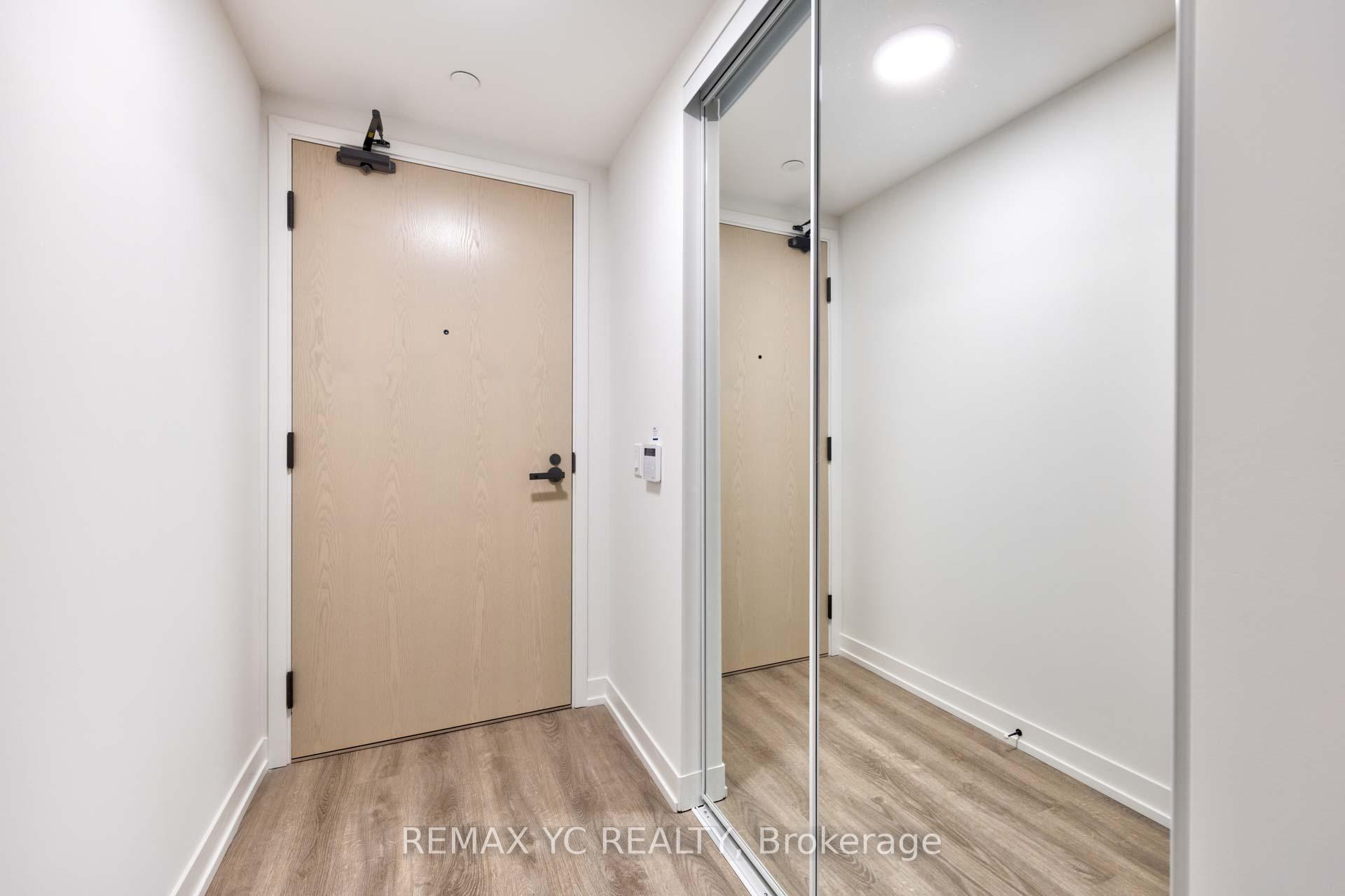 Photo 3 of Unit 1817, 195 Commerce Street, Vaughan, Vaughan Corporate Centre — HOMEH