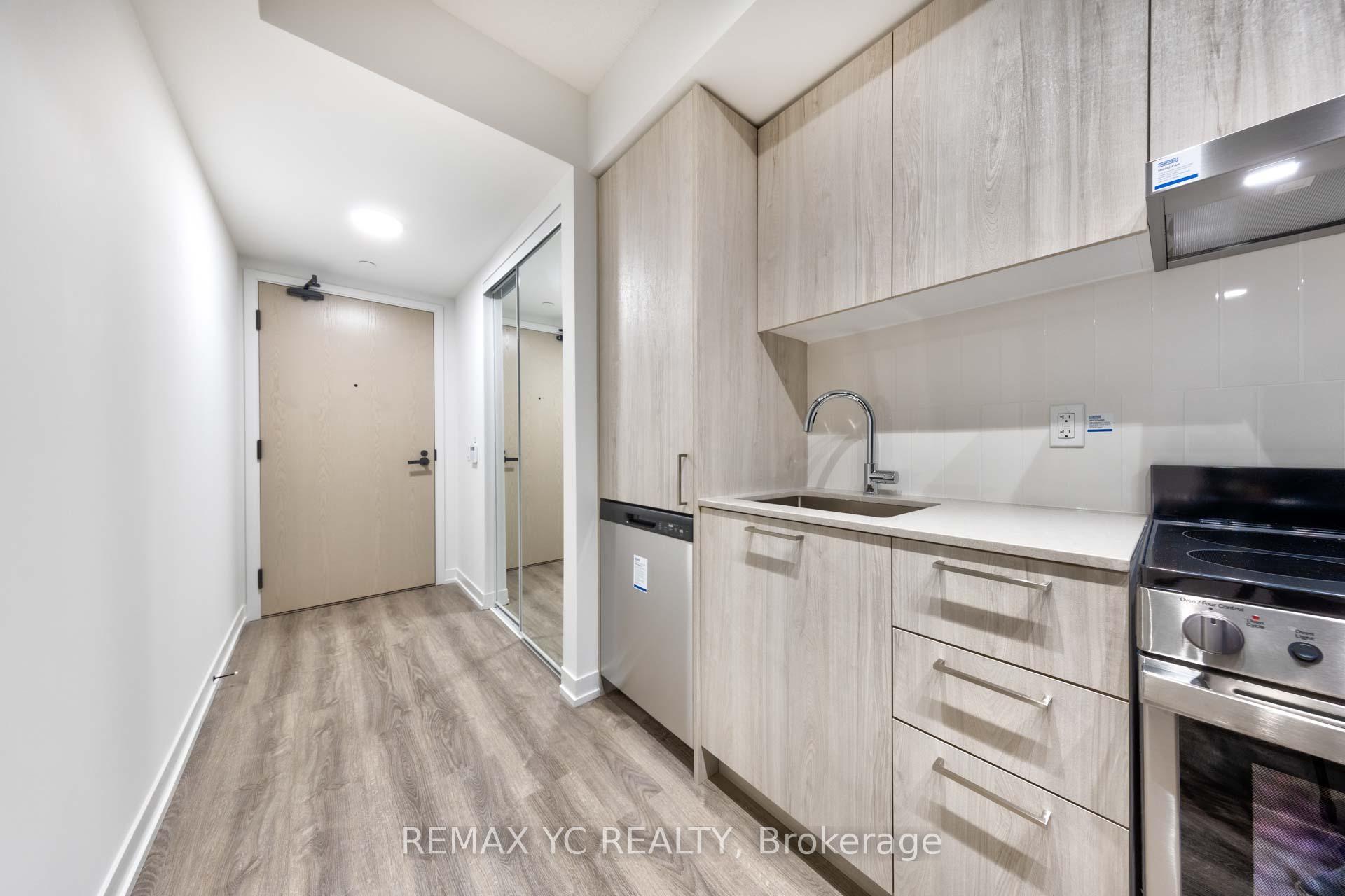 Photo 4 of Unit 1817, 195 Commerce Street, Vaughan, Vaughan Corporate Centre — HOMEH