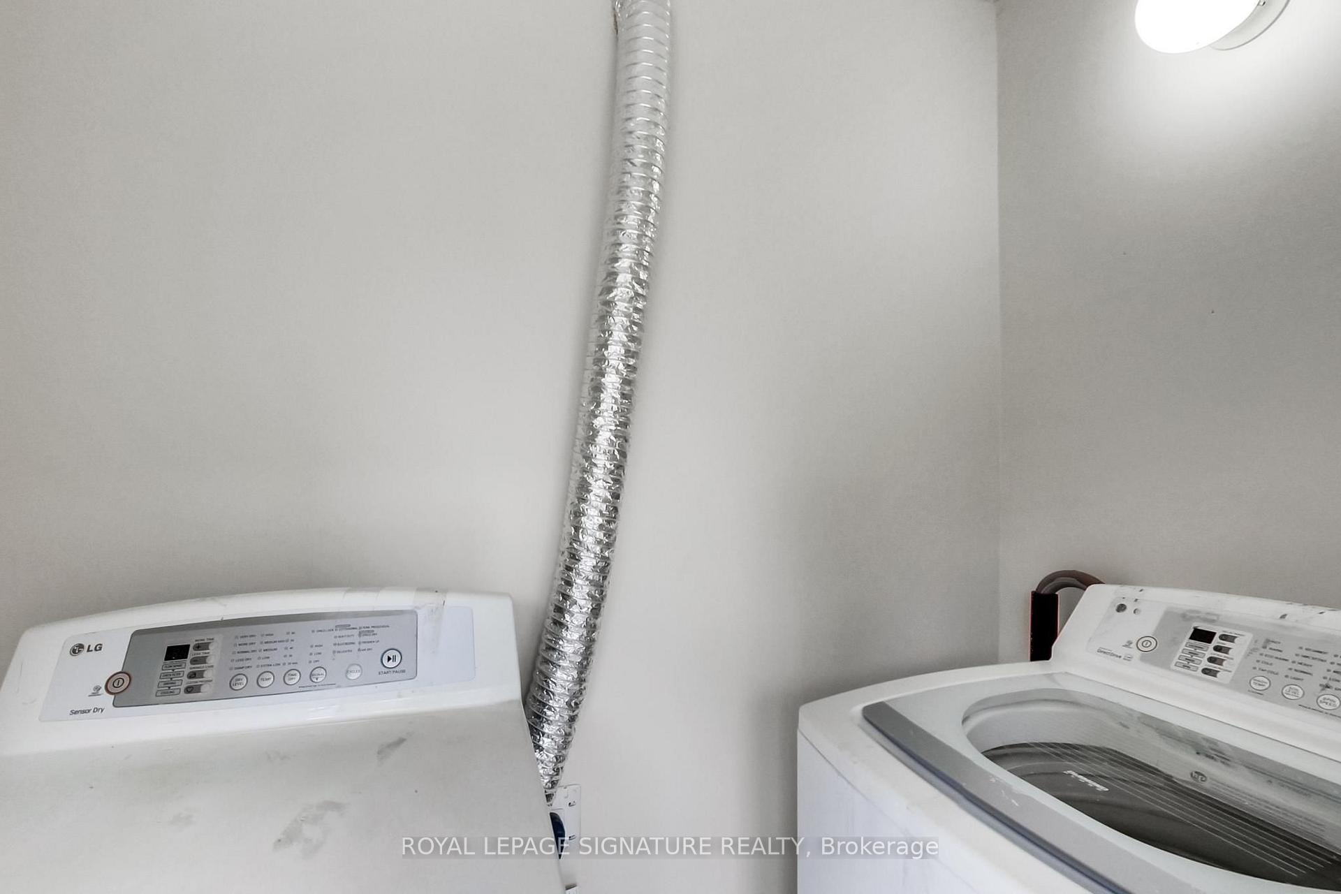 Photo 24 of 36 Criscoe Street, Toronto, Rockcliffe-Smythe — HOMEH