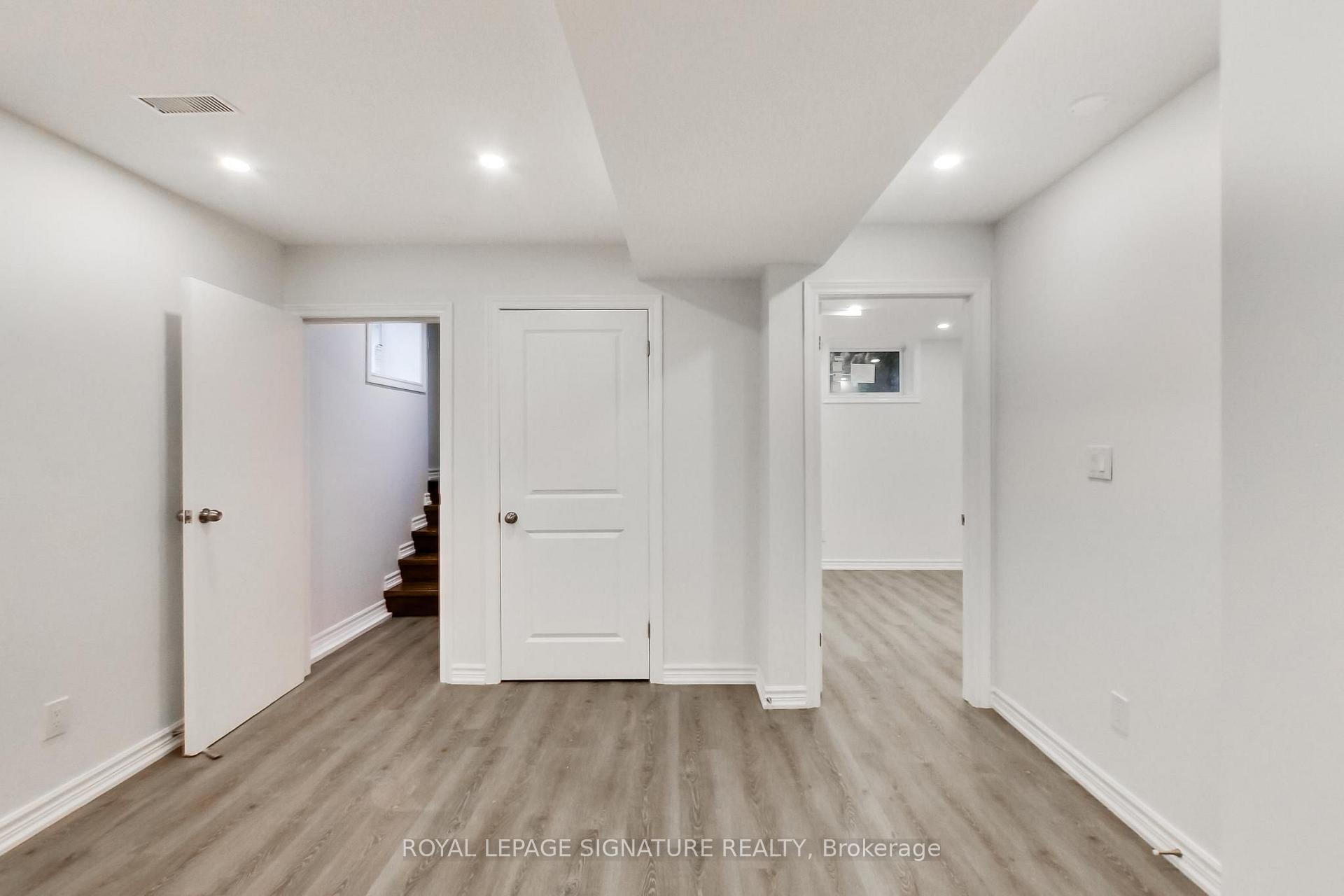 Photo 34 of 36 Criscoe Street, Toronto, Rockcliffe-Smythe — HOMEH