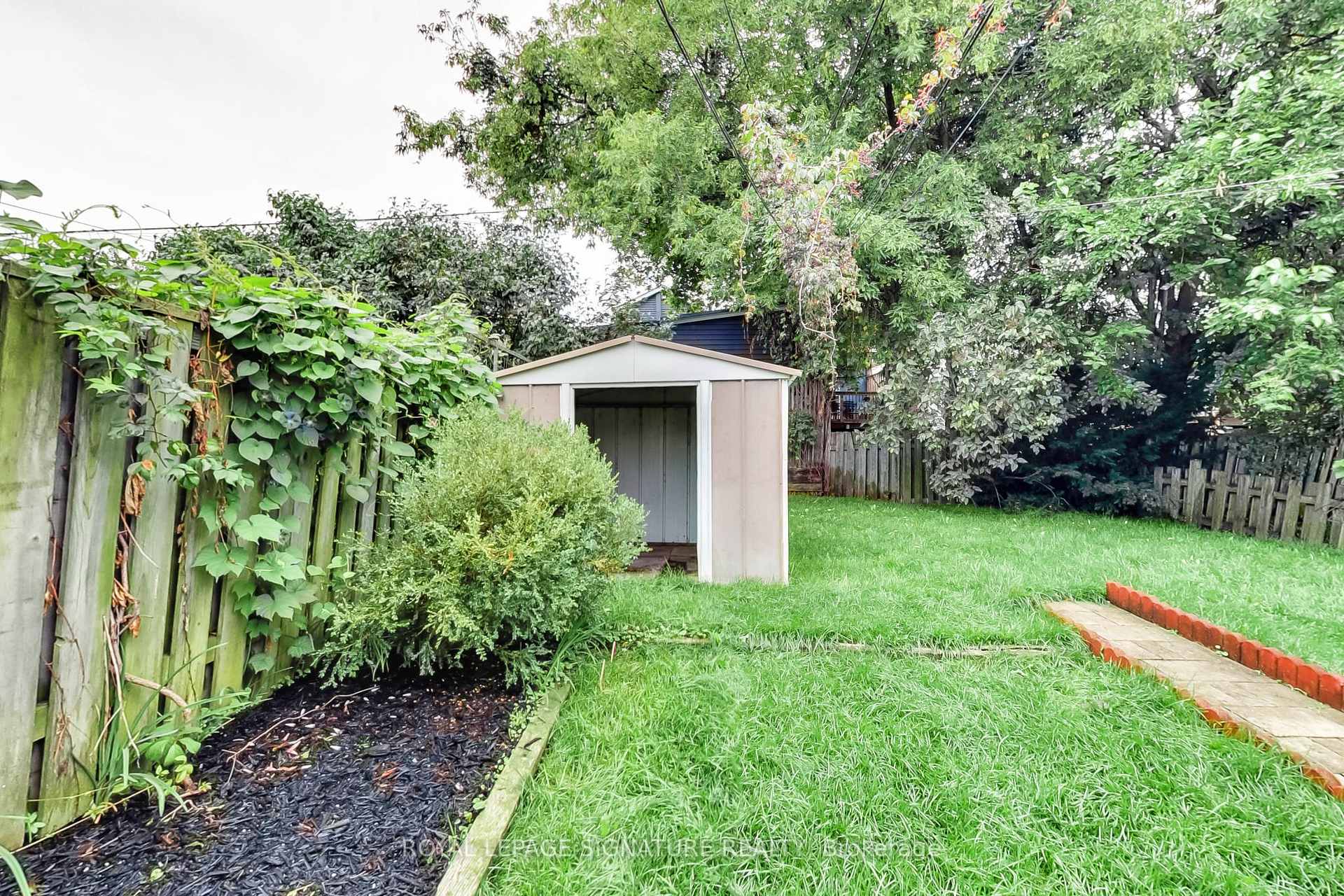 Photo 37 of 36 Criscoe Street, Toronto, Rockcliffe-Smythe — HOMEH