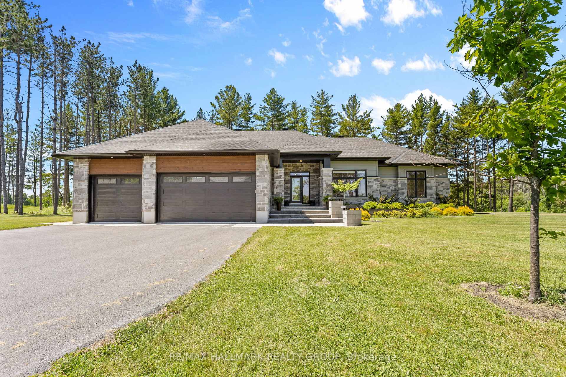 Photo of 412 Butler Farm Road