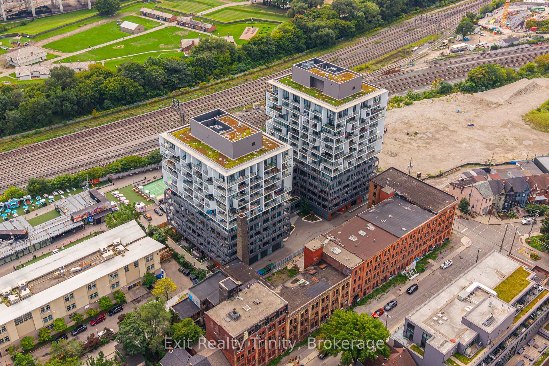 Photo 2 of Tecumseth St Tecumseth Street, Toronto, Niagara — HOMEH