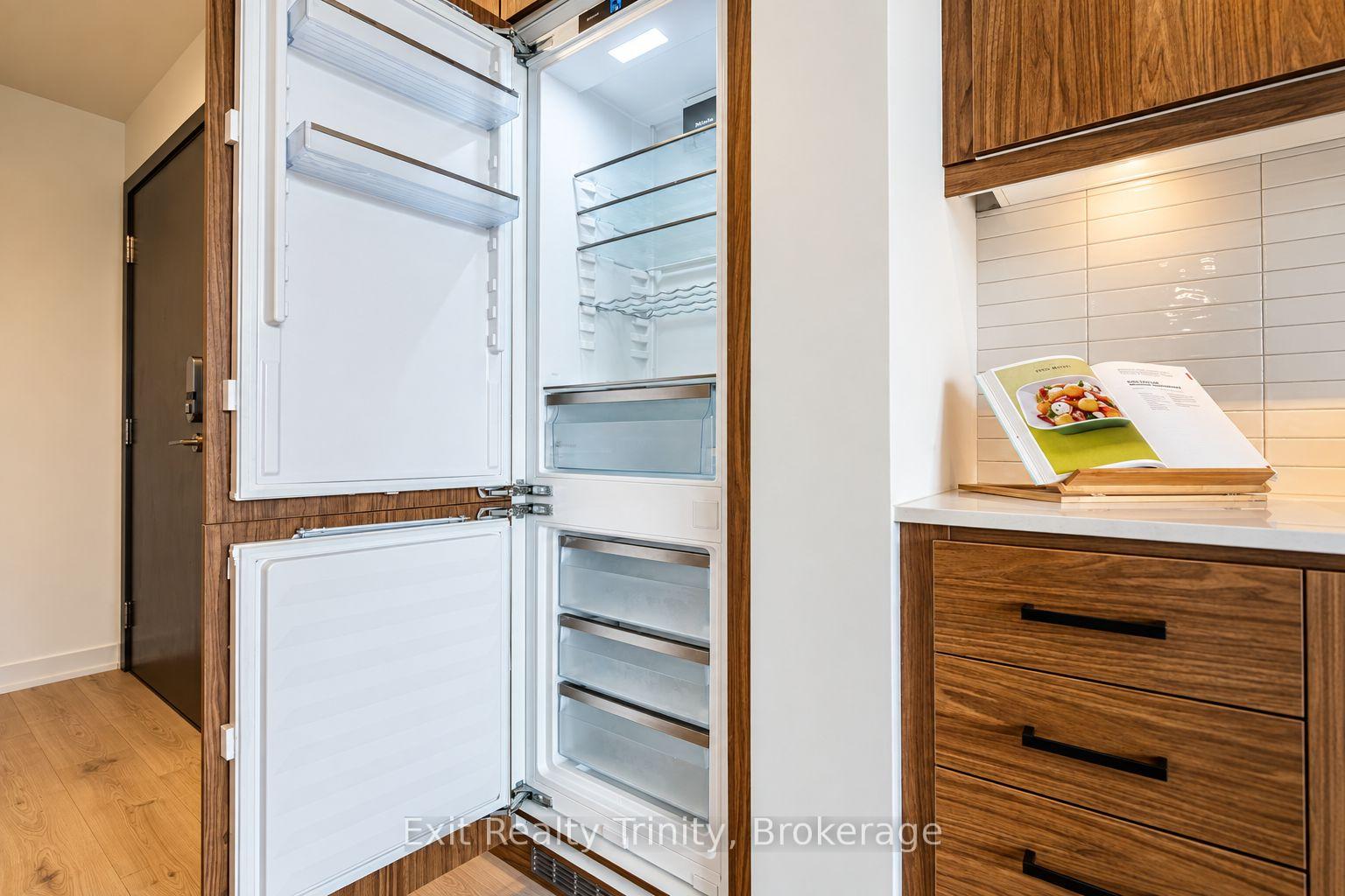 Photo 20 of Tecumseth St Tecumseth Street, Toronto, Niagara — HOMEH