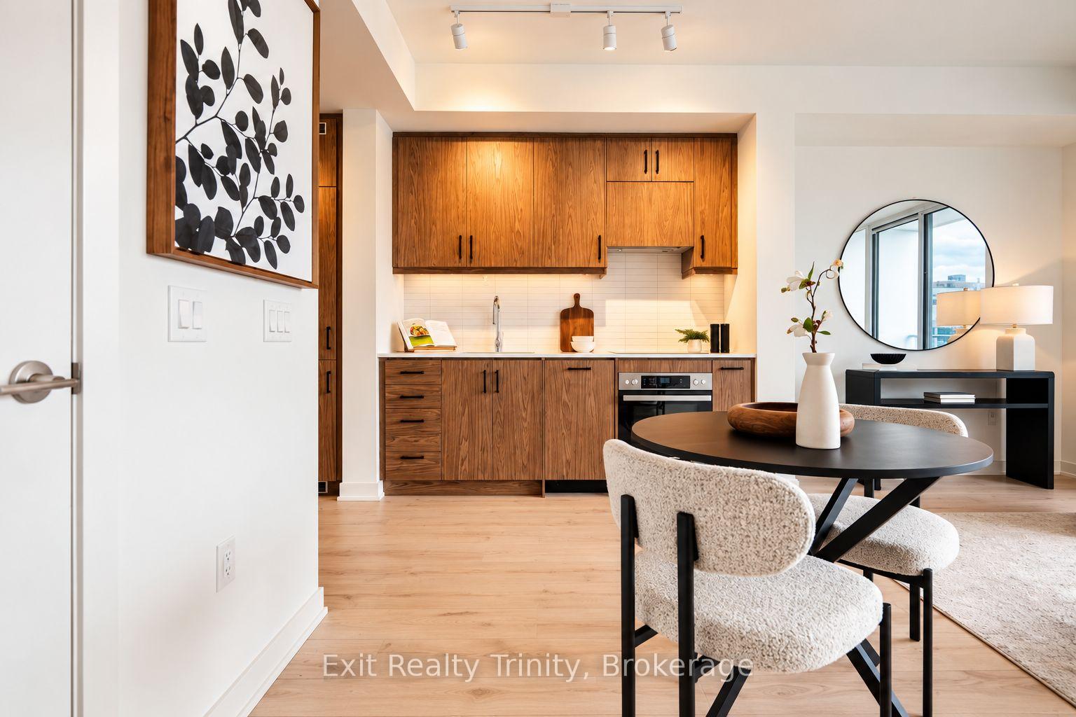 Photo 27 of Tecumseth St Tecumseth Street, Toronto, Niagara — HOMEH